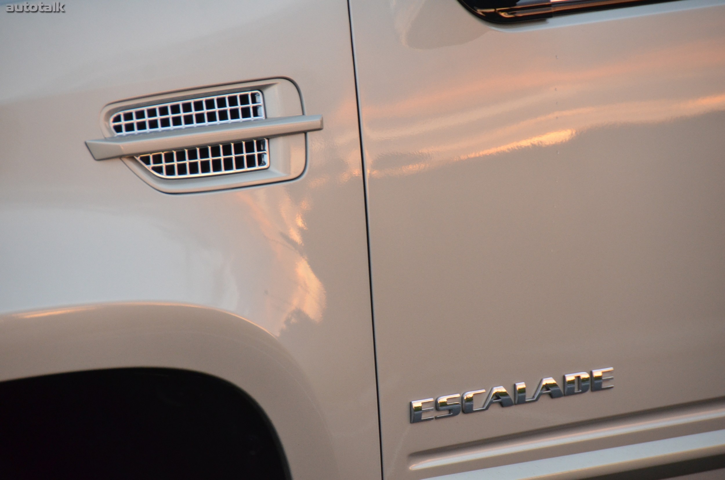 2013 Cadillac Escalade Review