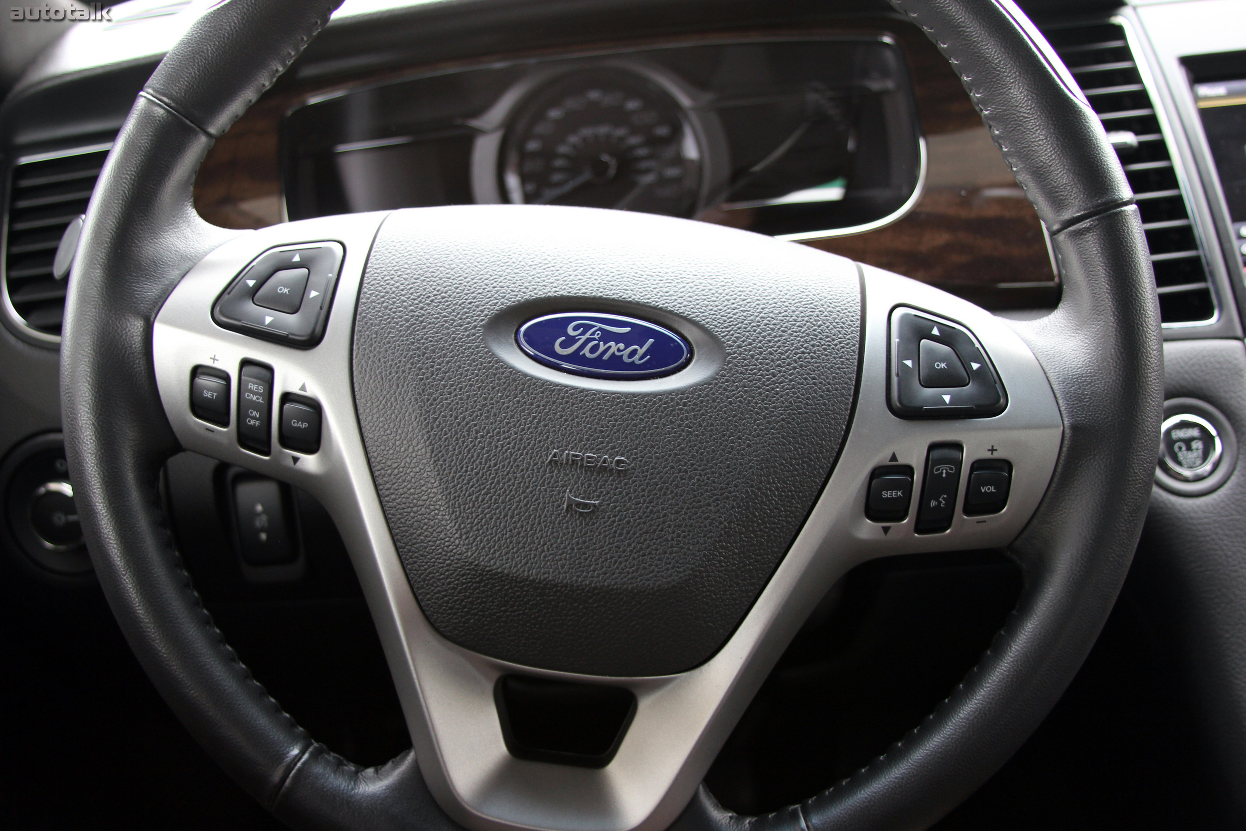 2013 Ford Taurus Review