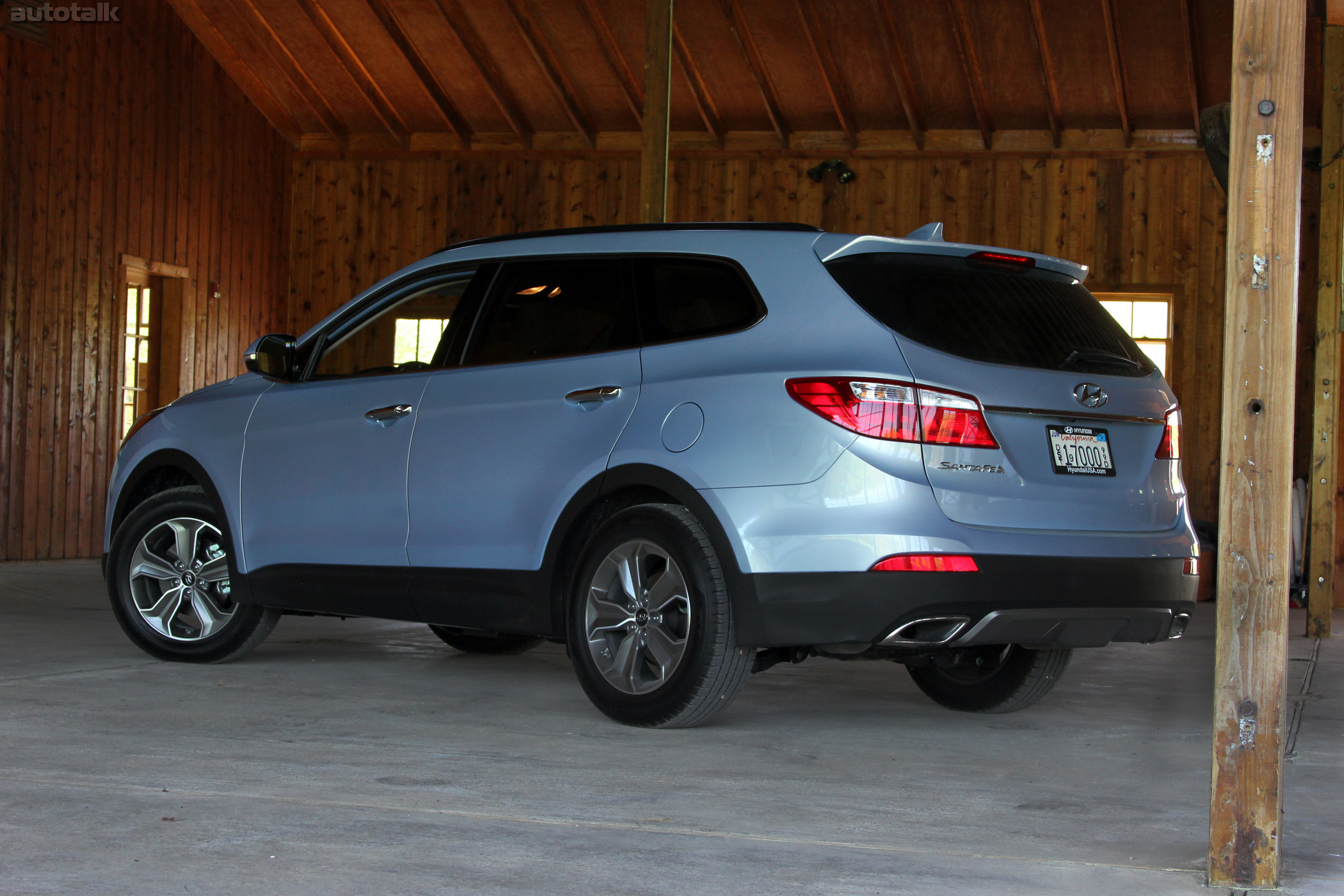 2013 Hyundai Santa Fe Review