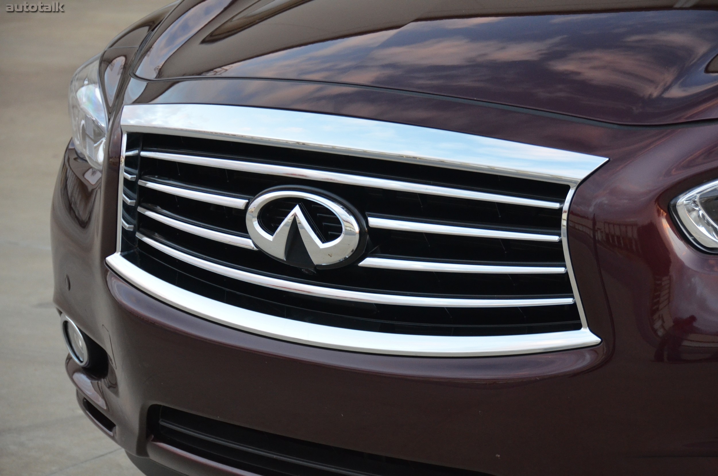 2013 Infiniti JX Review