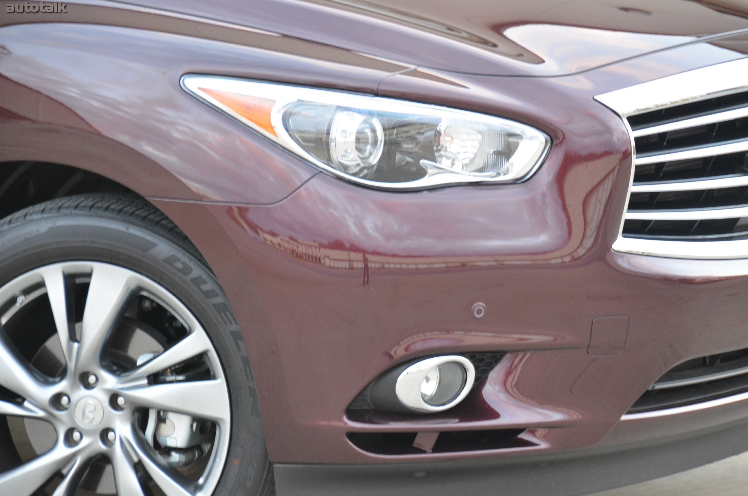 2013 Infiniti JX Review