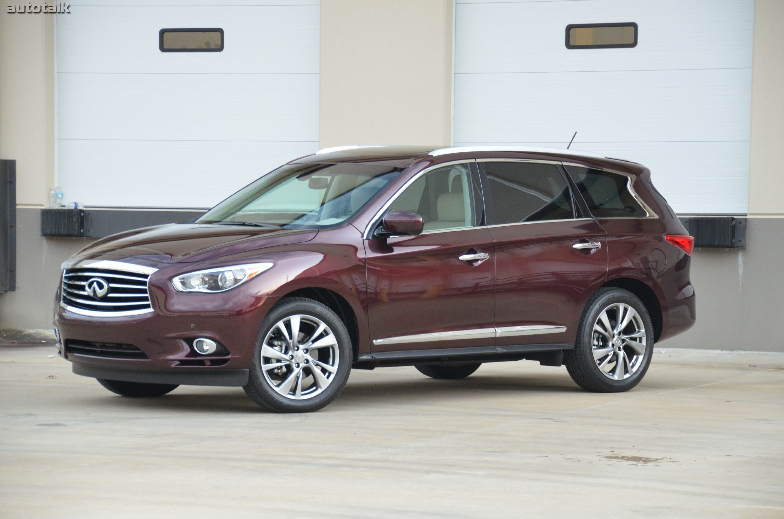 2013 Infiniti JX Review