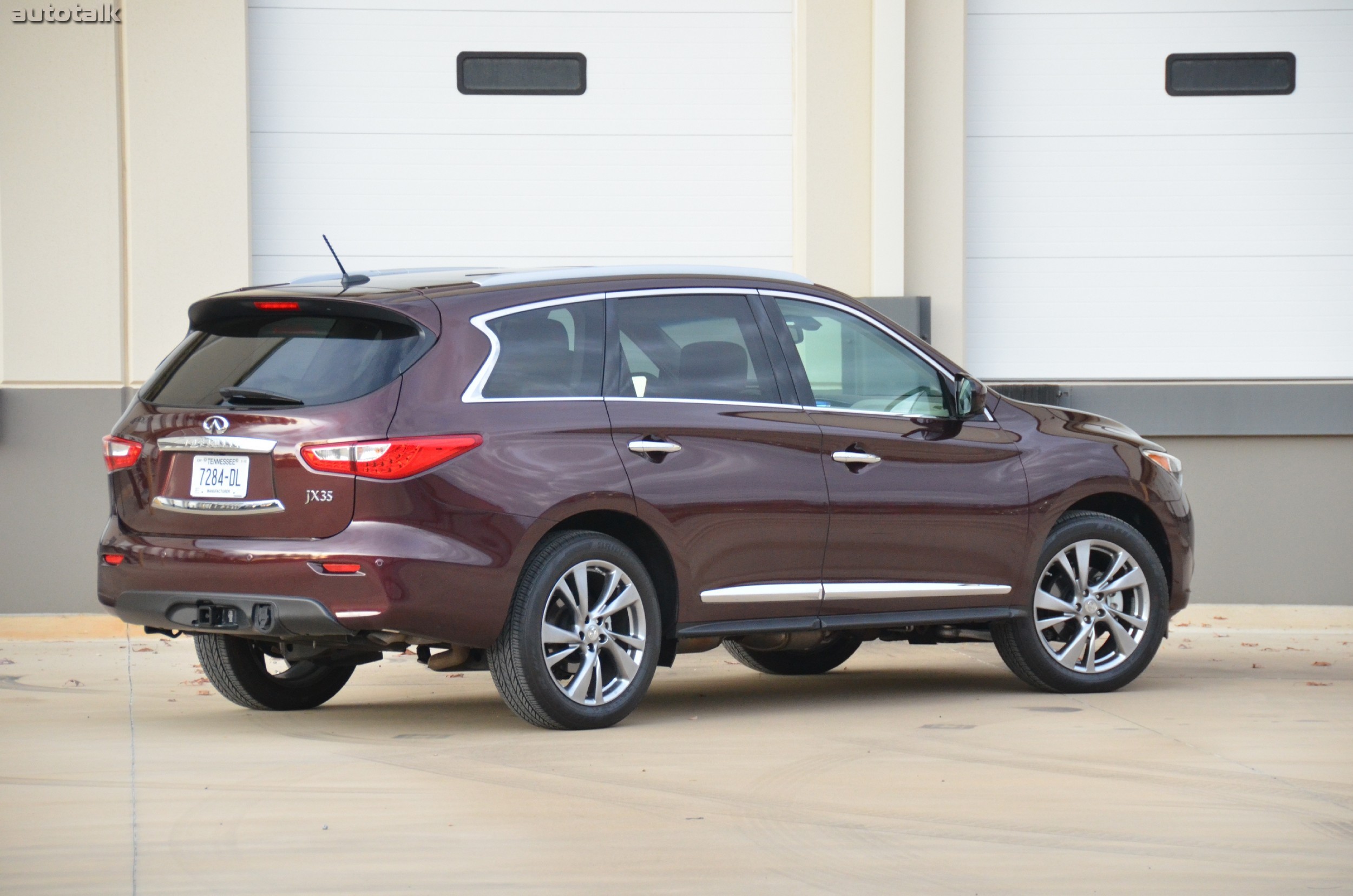 2013 Infiniti JX Review