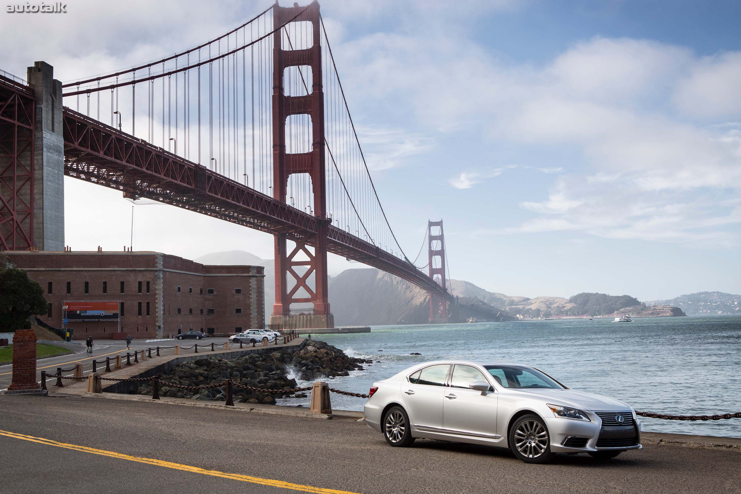 2013 Lexus LS460