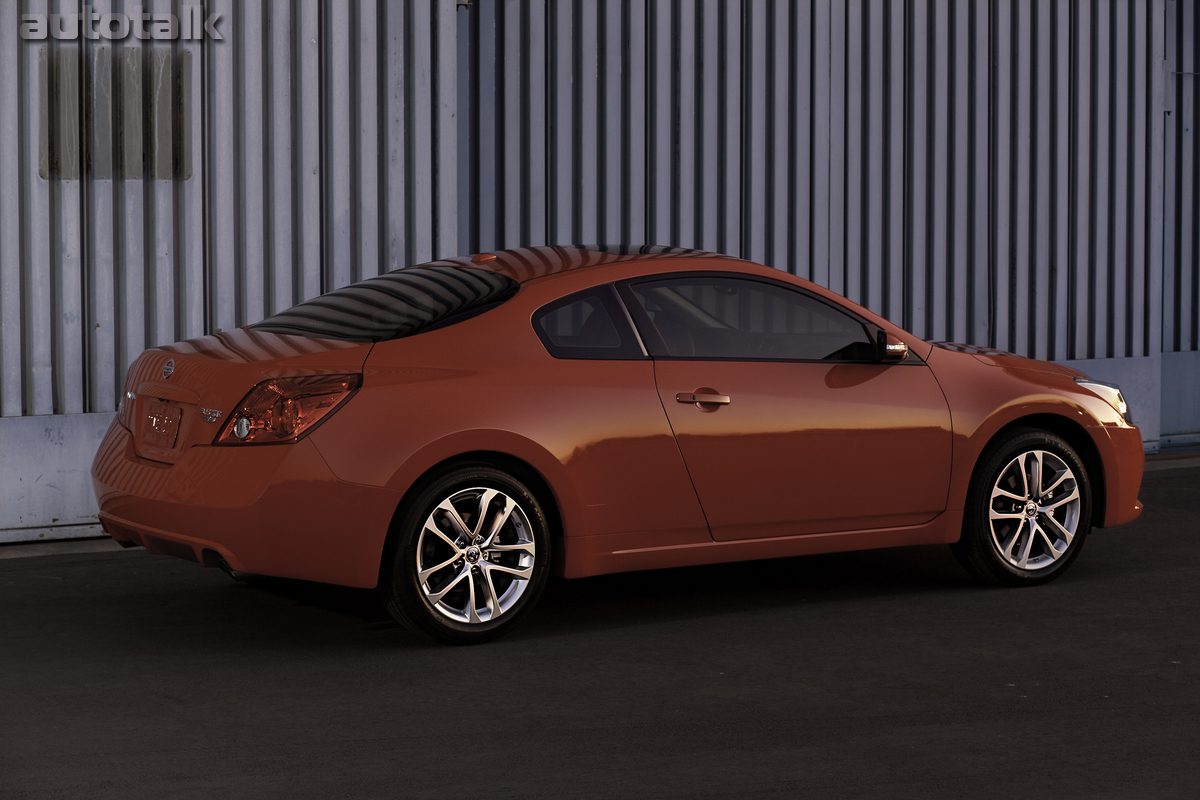 2013 Nissan Altima Coupe