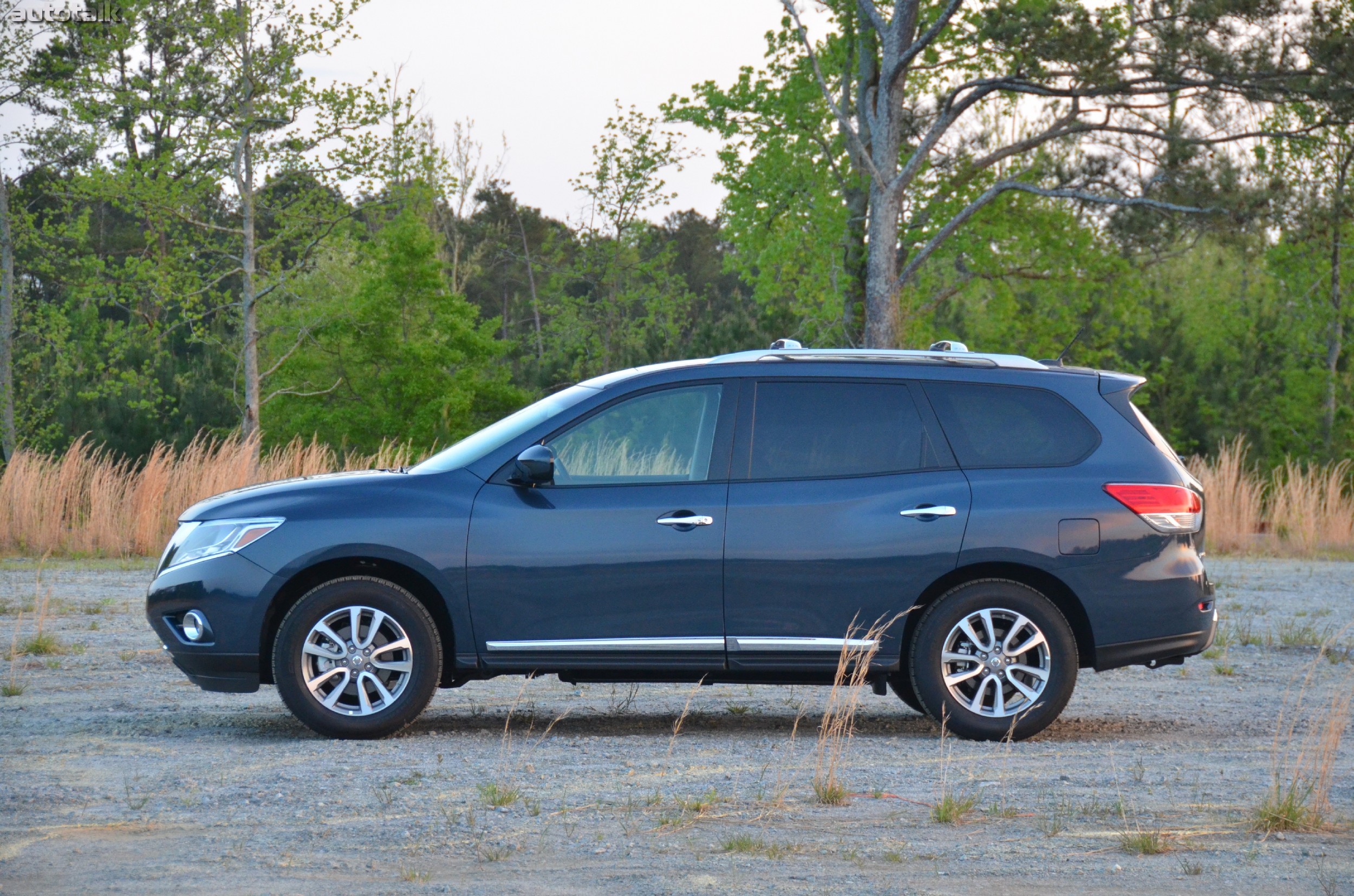 2013 Nissan Pathfinder Review