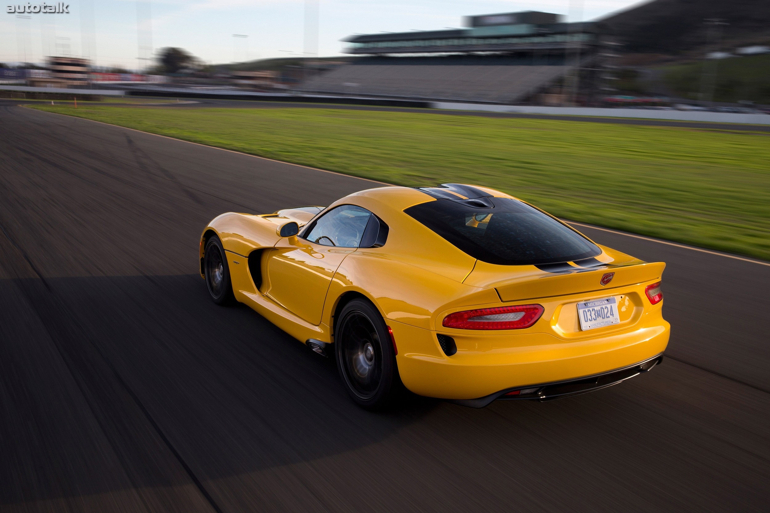 2013 SRT Viper