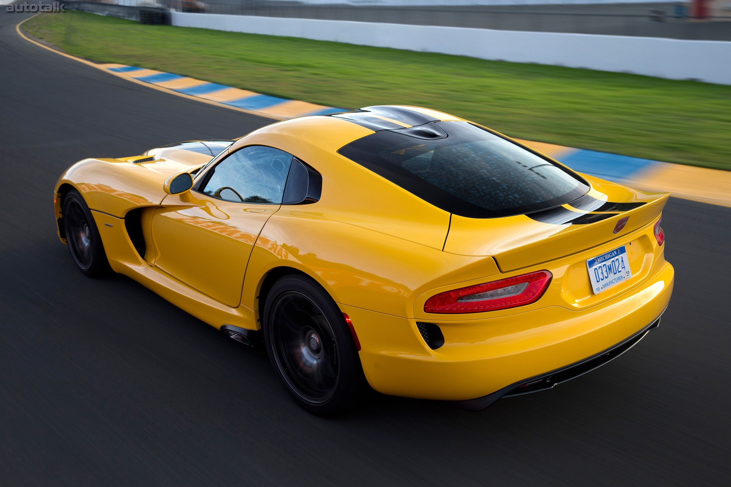 2013 SRT Viper