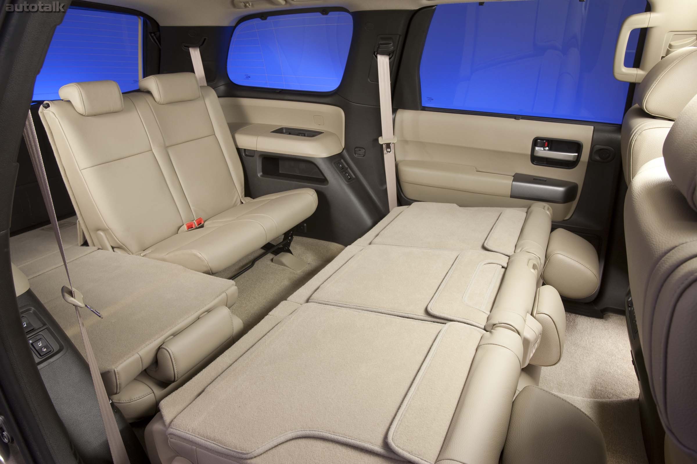 2013 Toyota Sequoia