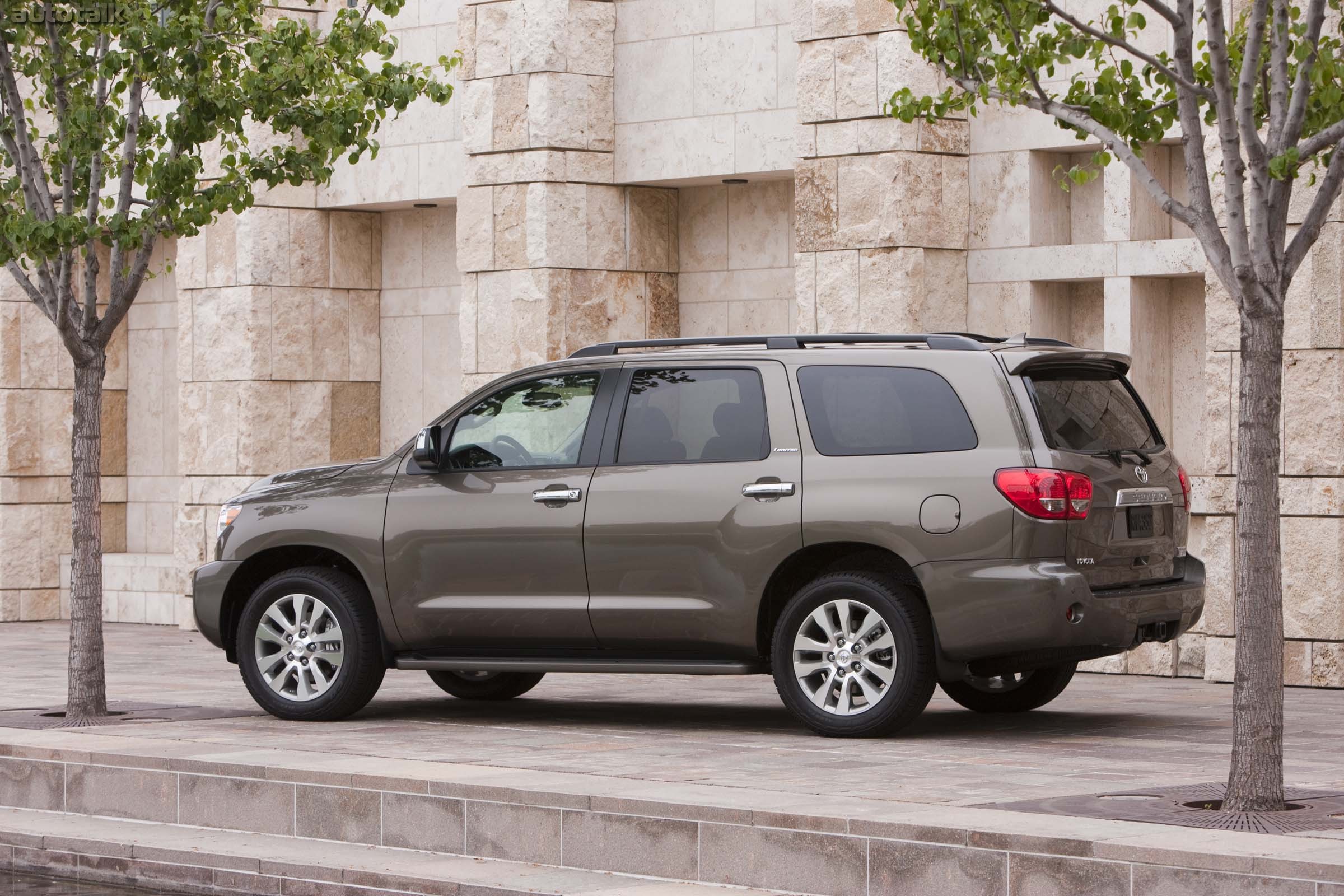 2013 Toyota Sequoia