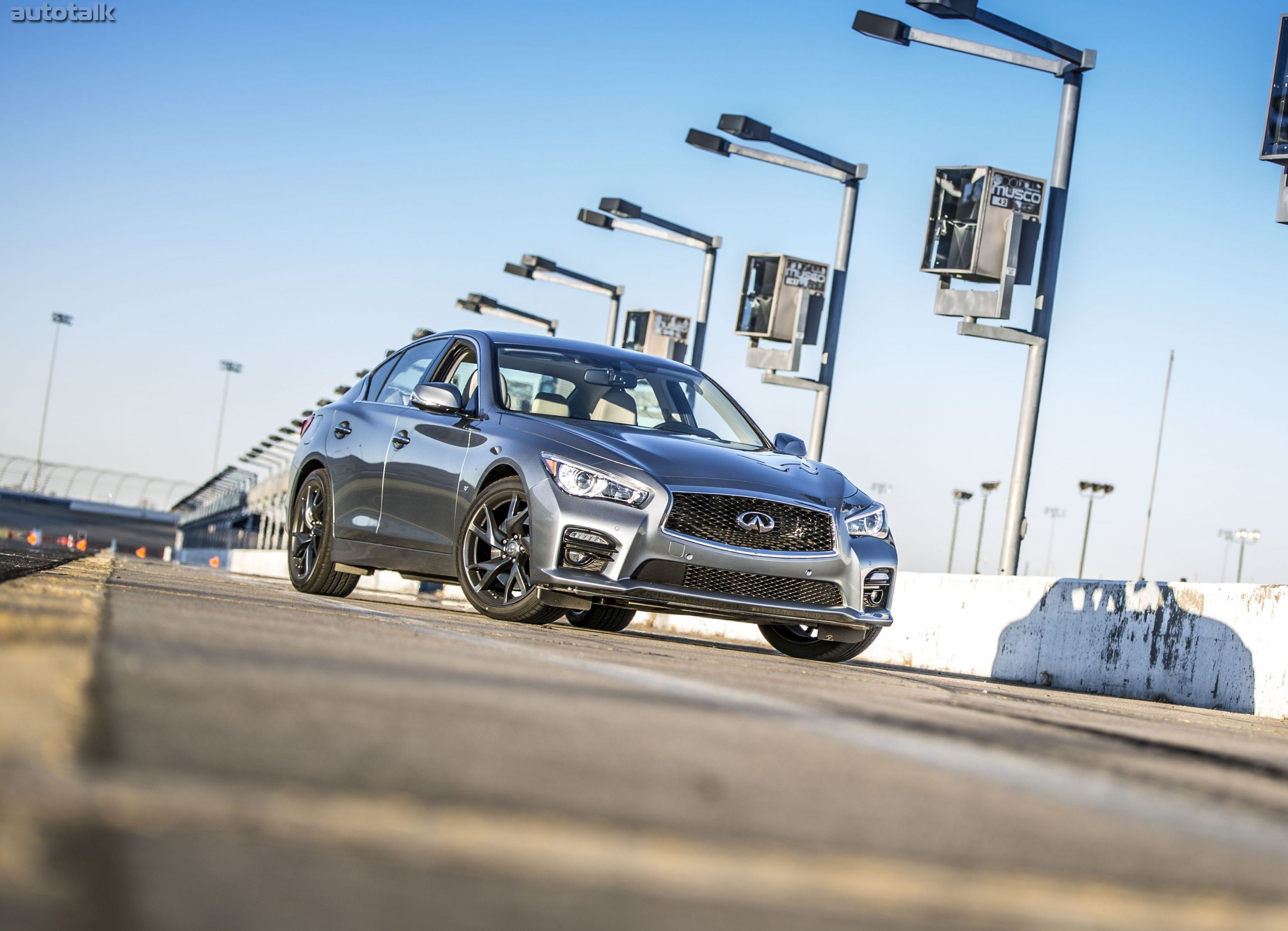 2014 Infiniti Q50