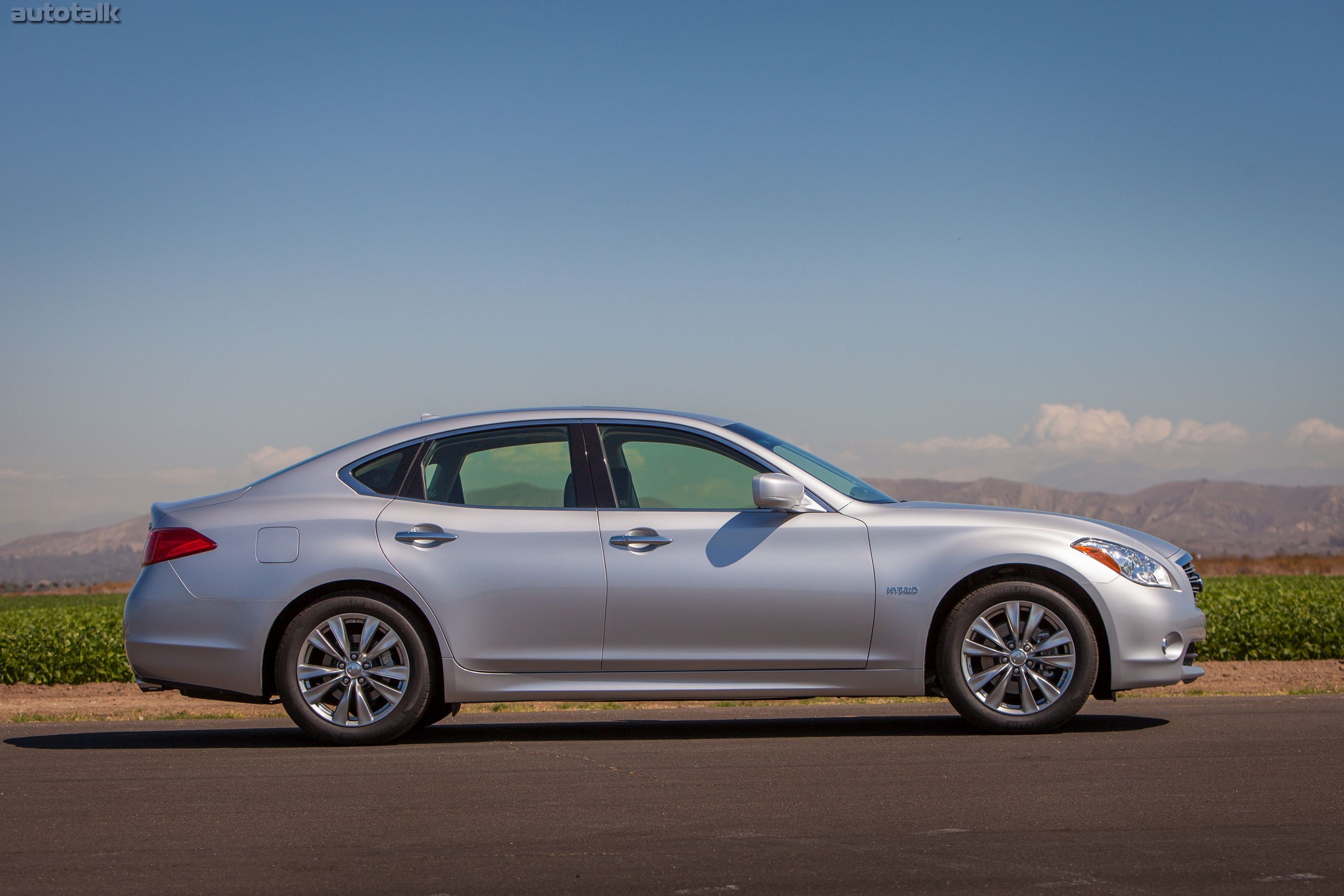 2014 Infiniti Q70