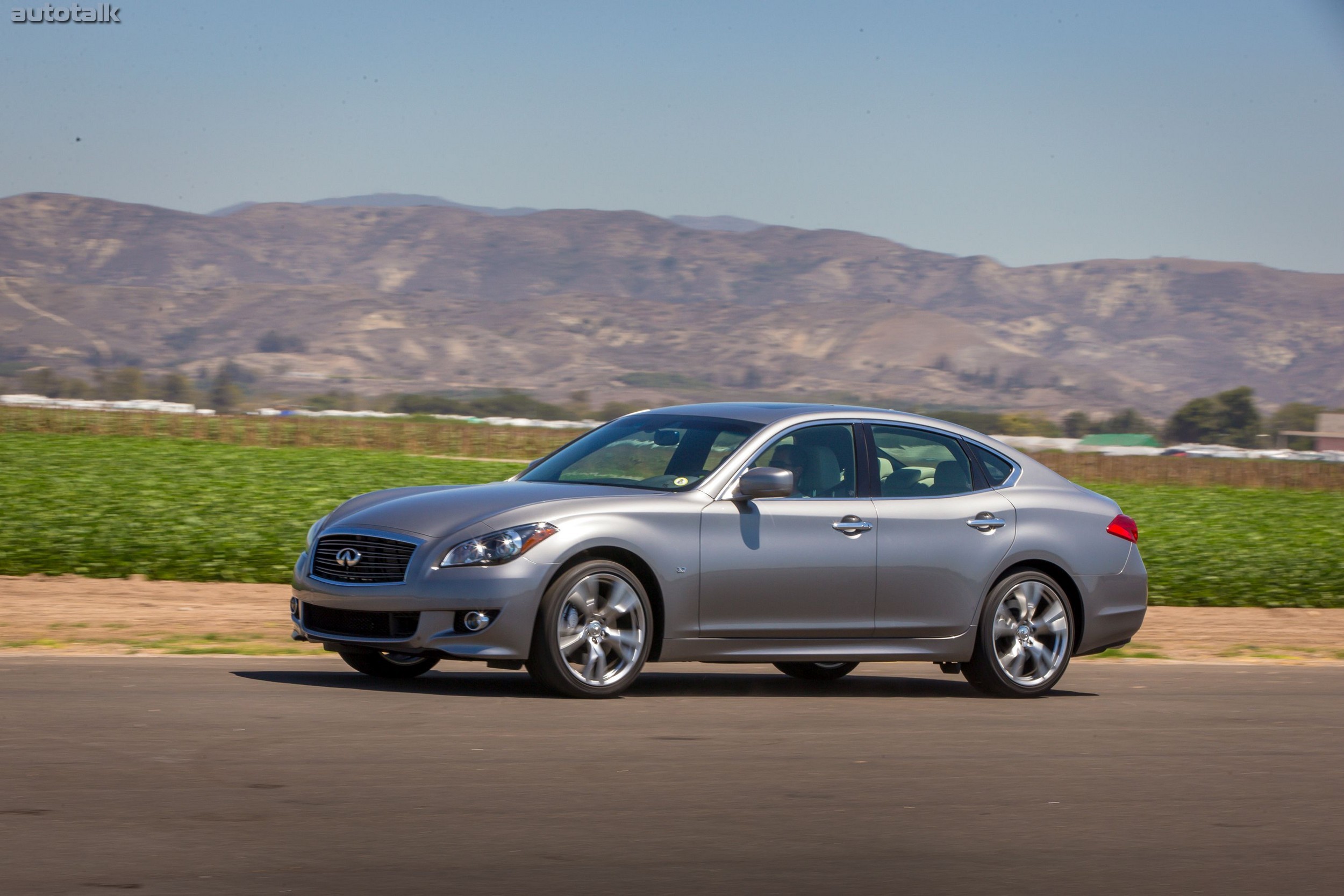 2014 Infiniti Q70