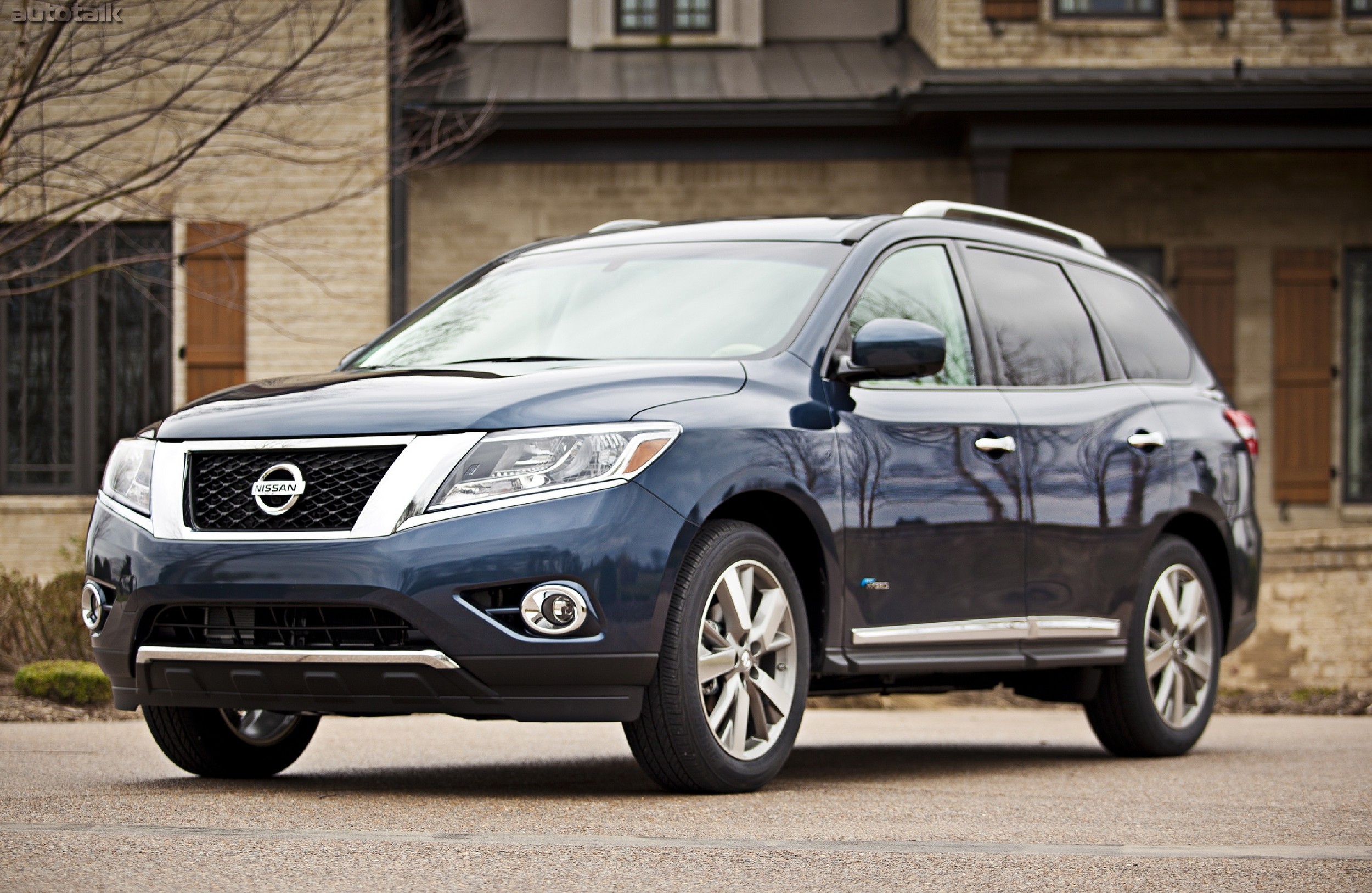 2014 Nissan Pathfinder Hybrid