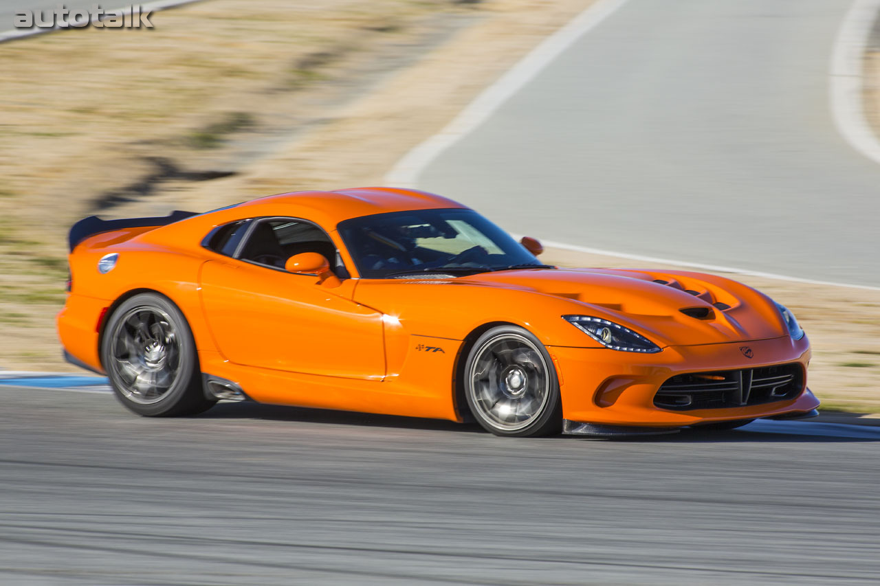 2014 SRT Viper TA