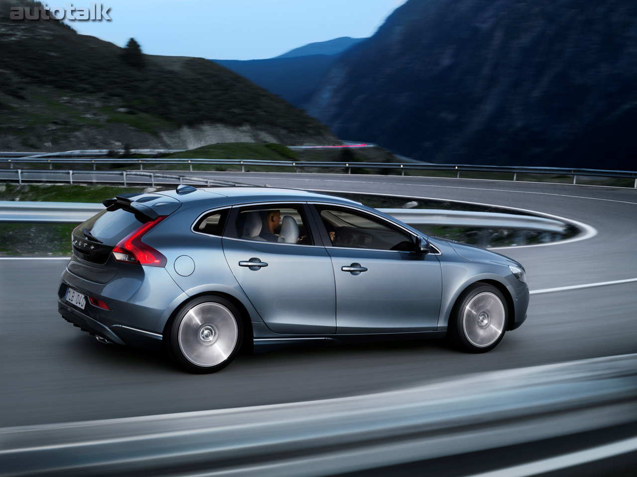 2014 Volvo V40