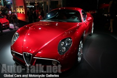 Alfa Romeo 8C Competizione world premiere