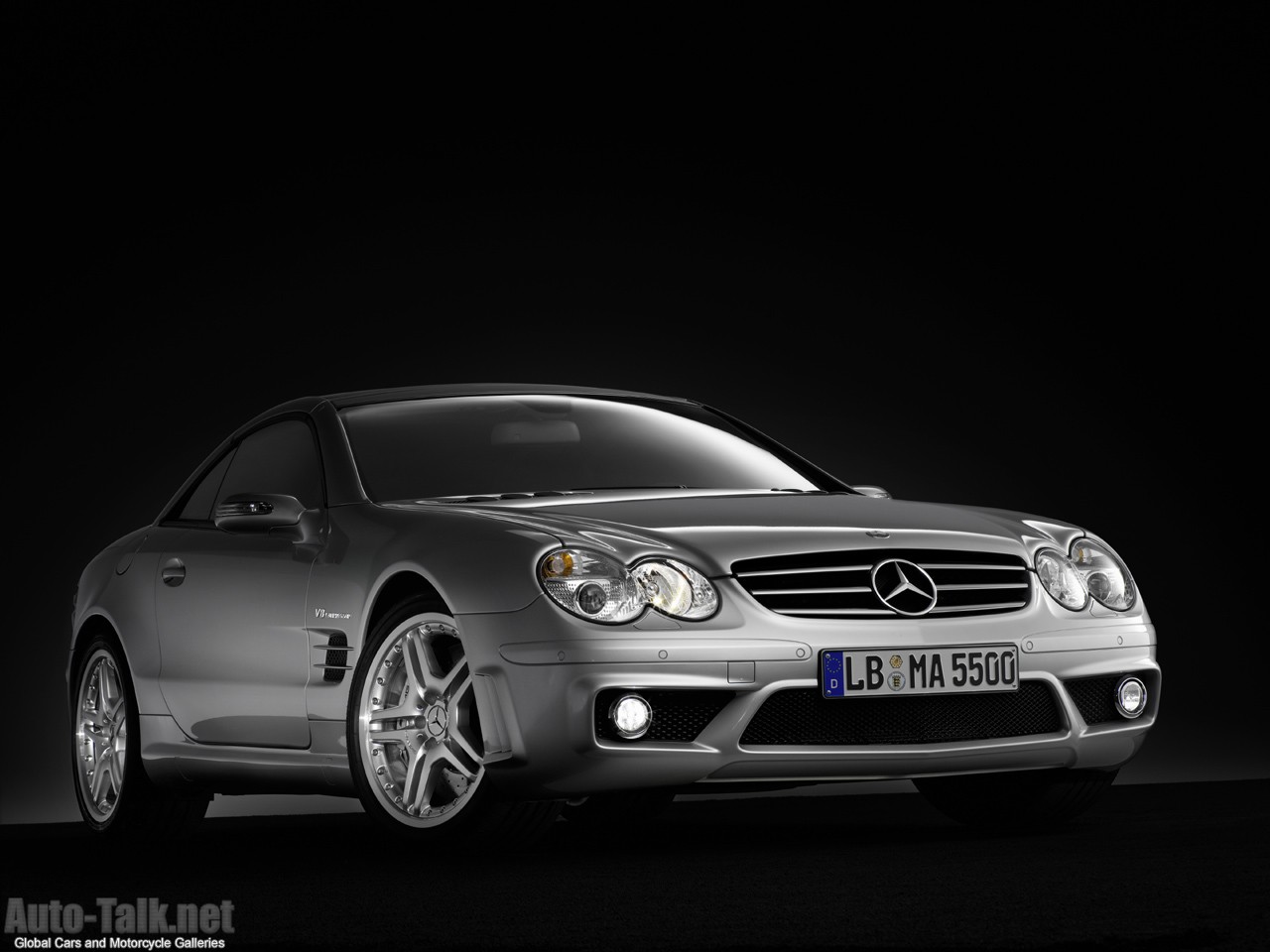 AMG offers new performance packages for CLS, SLK, and SL