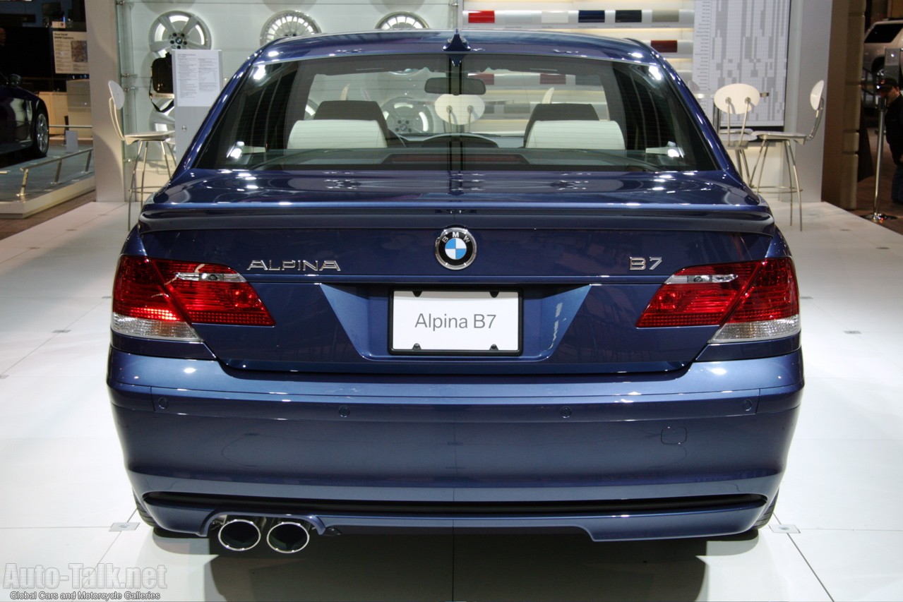 BMW Alpina B7 at Chicago Auto Show