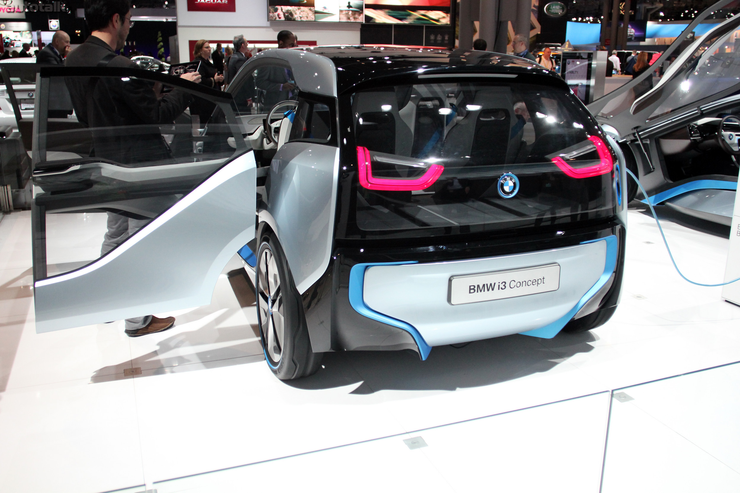 BMW Booth NYIAS 2012