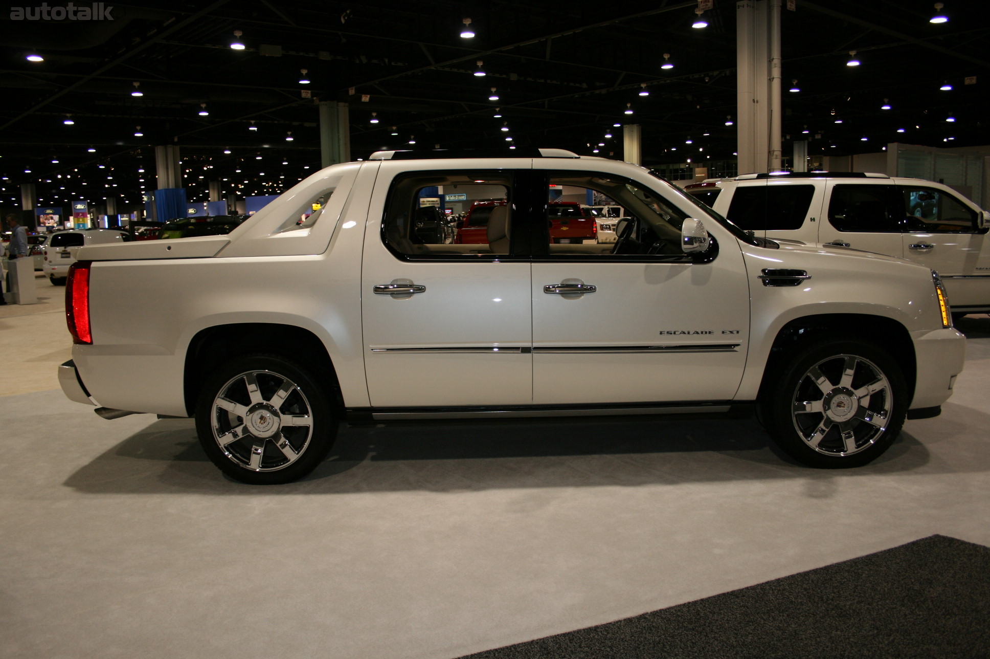 Cadillac - 2010 Atlanta Auto Show