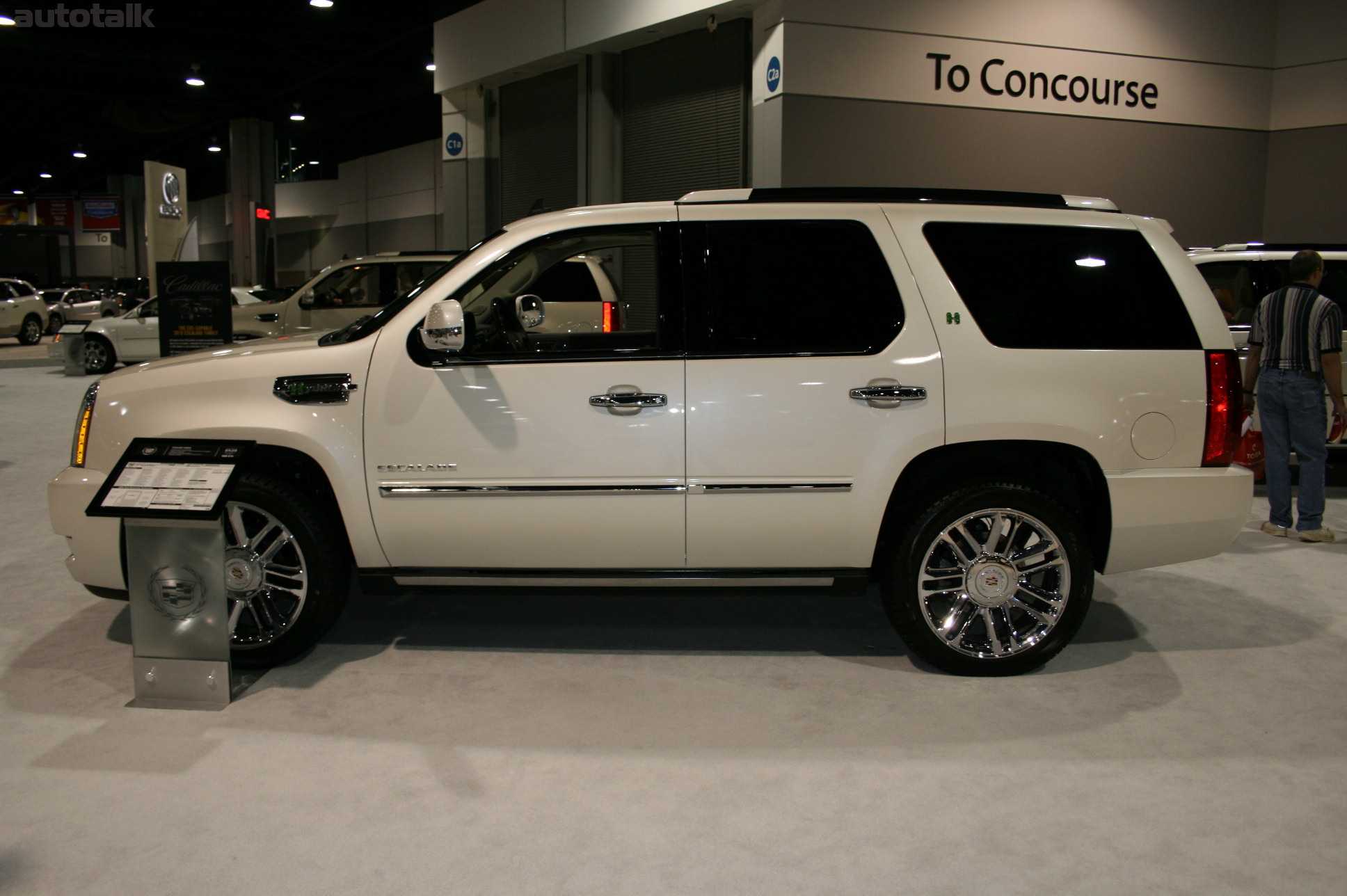 Cadillac - 2010 Atlanta Auto Show