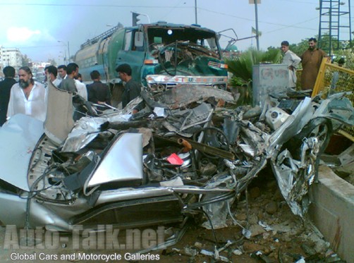 Car Accident Karachi, Pakistan