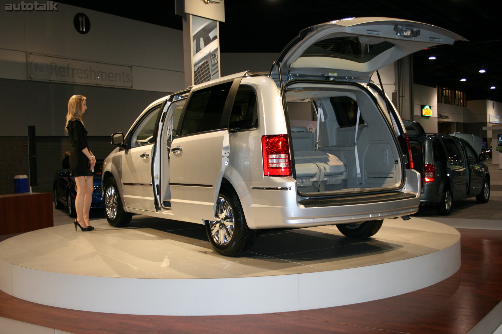 Chrysler - 2010 Atlanta Auto Show