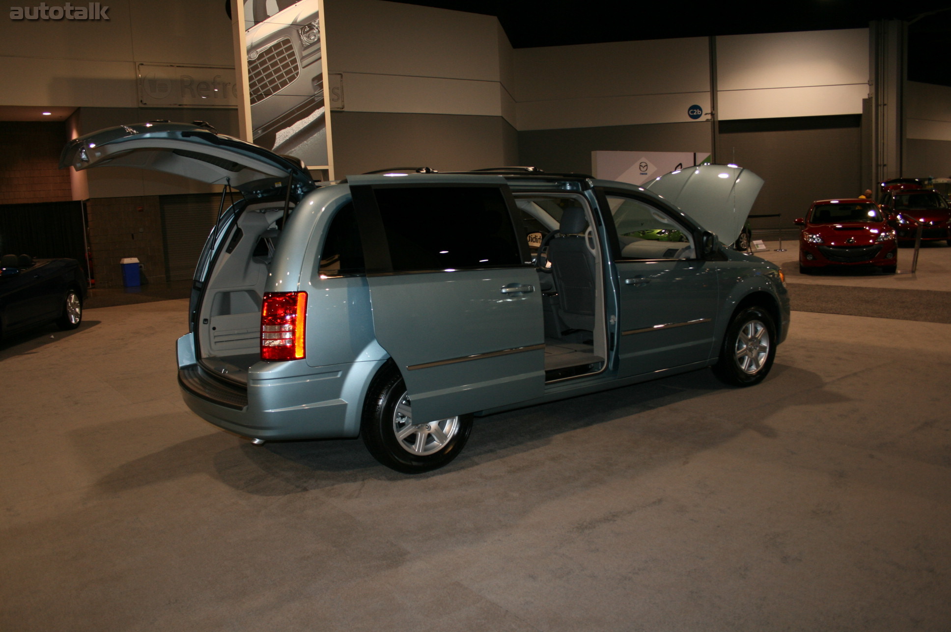 Chrysler - 2010 Atlanta Auto Show