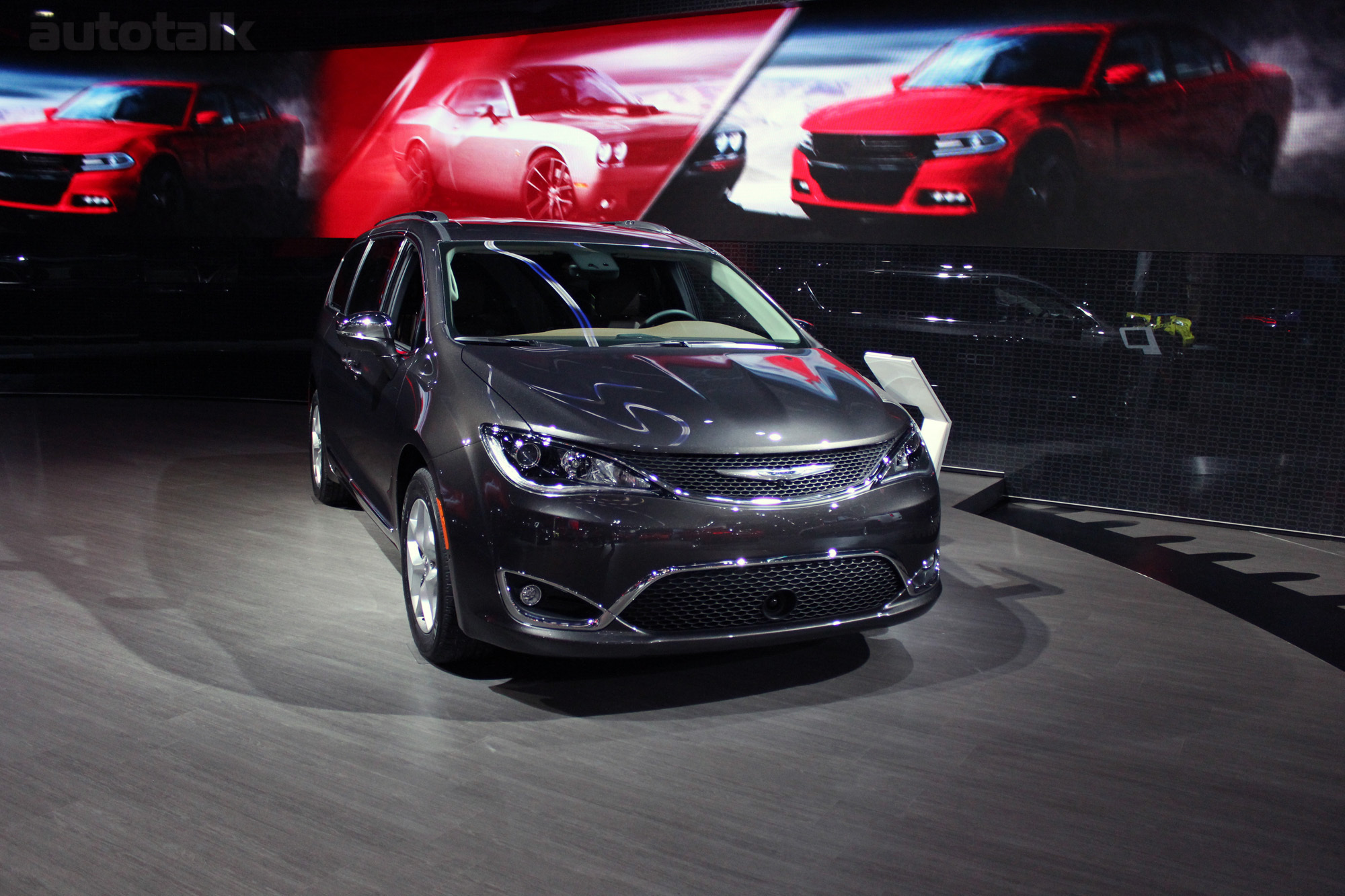 Chrysler at 2016 NAIAS