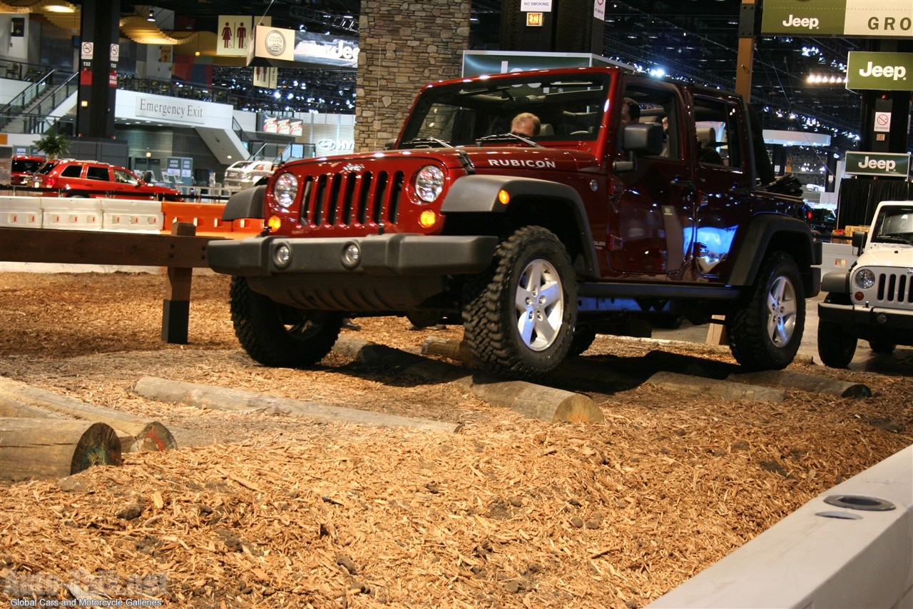 Chrysler Off-Road Vehicles at Chicago Auto Show