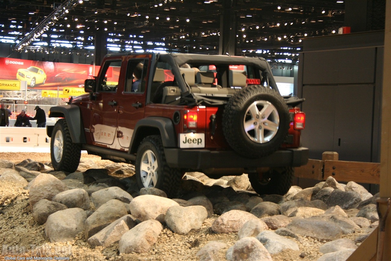 Chrysler Off-Road Vehicles at Chicago Auto Show