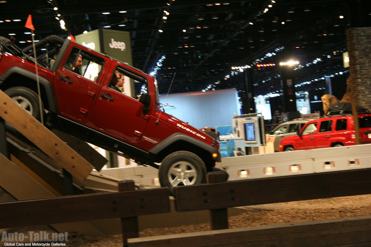 Chrysler Off-Road Vehicles at Chicago Auto Show