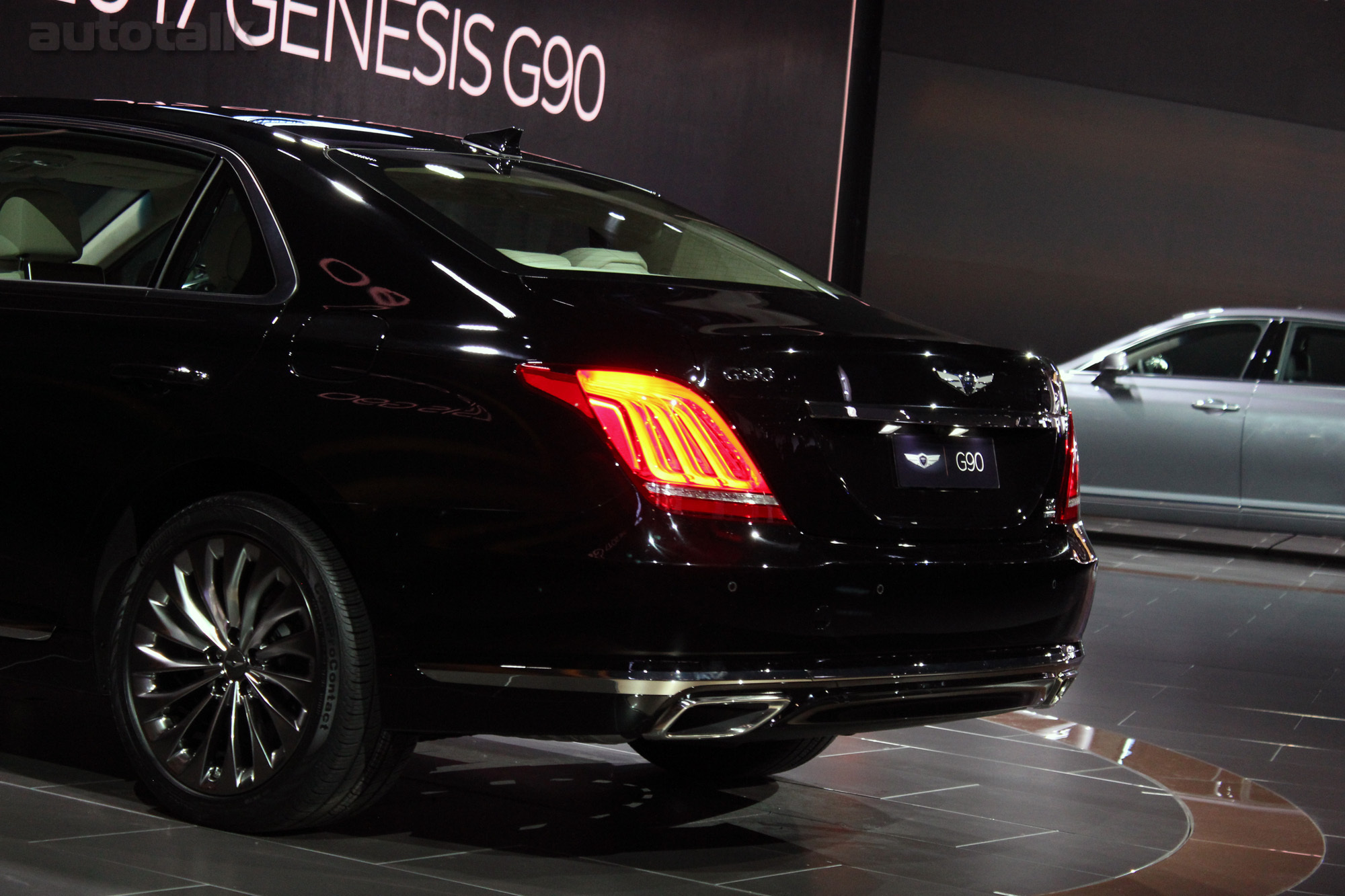 Hyundai Genesis at 2016 NAIAS