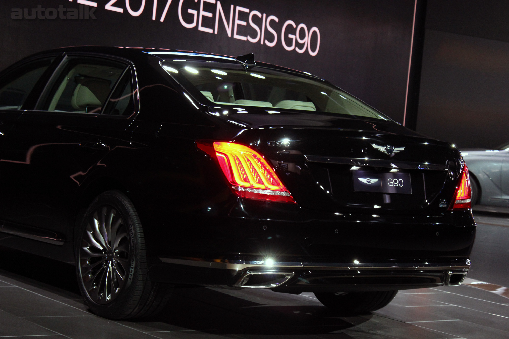 Hyundai Genesis at 2016 NAIAS