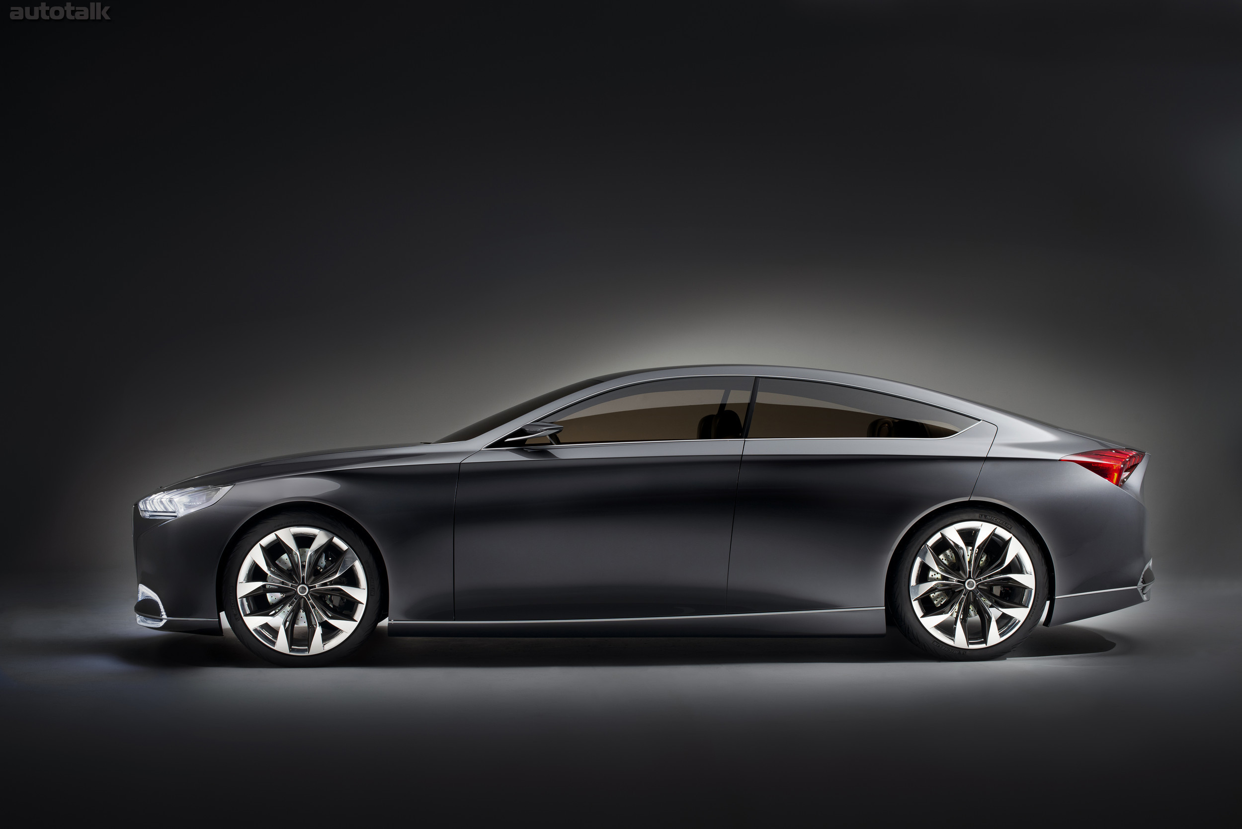 Hyundai HCD-14 Genesis Concept