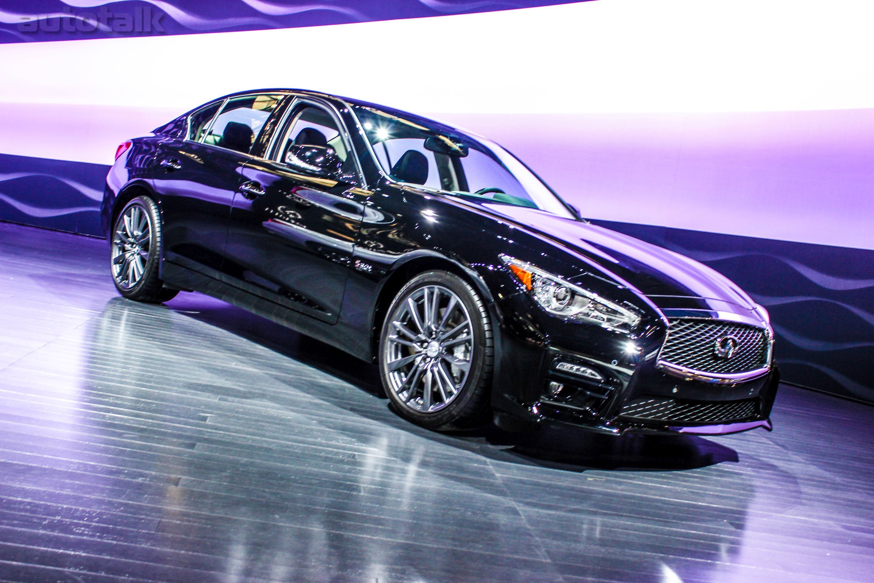 Infiniti at 2016 Chicago Auto Show