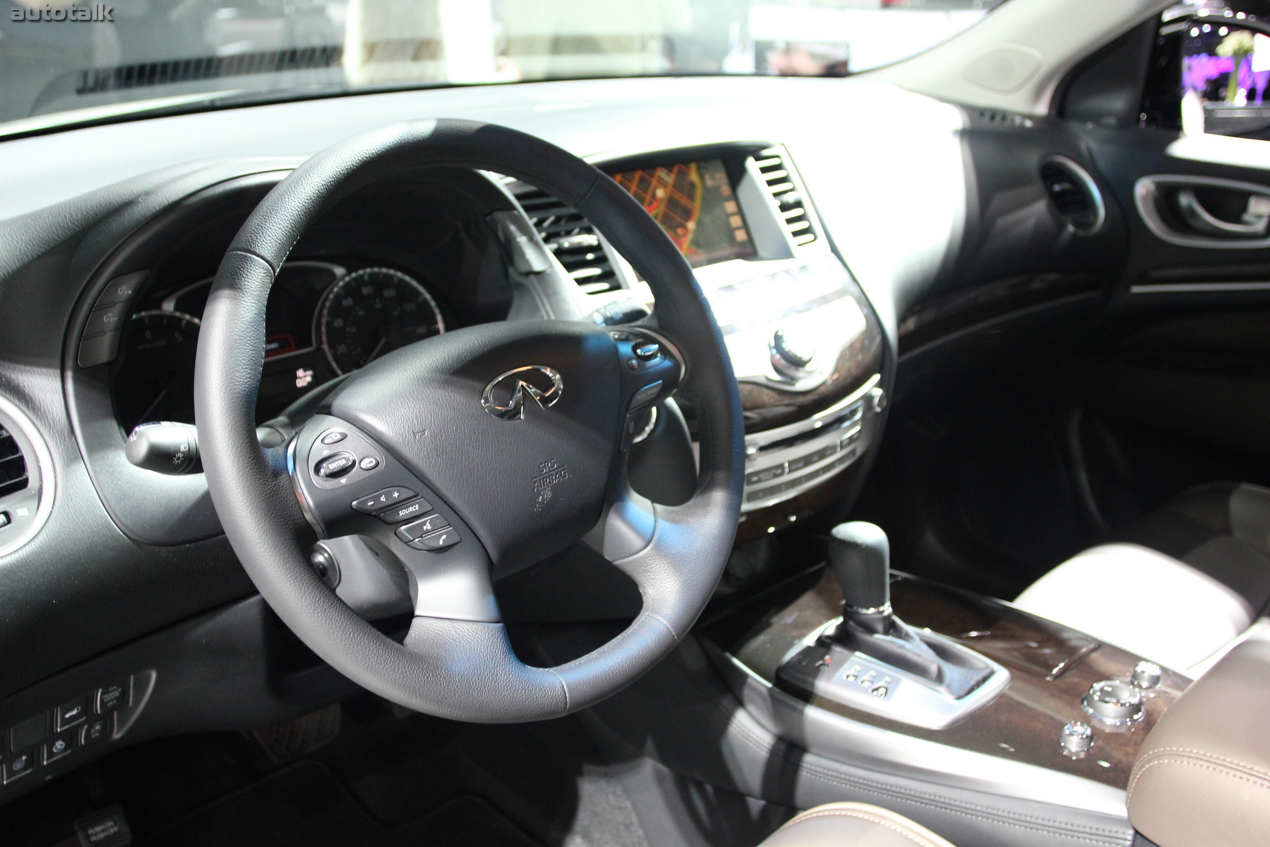 Infiniti Booth NYIAS 2012