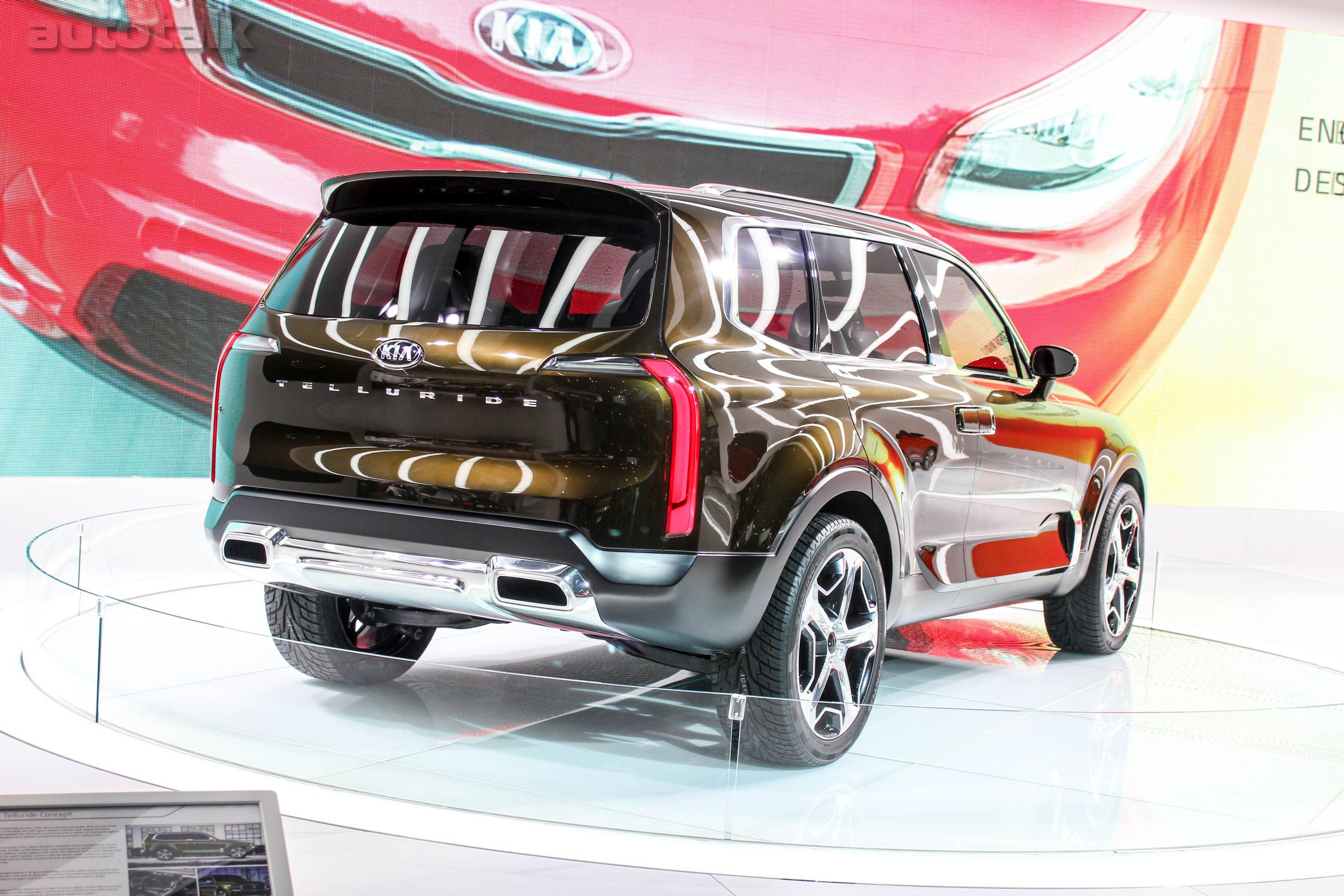 KIA at 2016 Chicago Auto Show