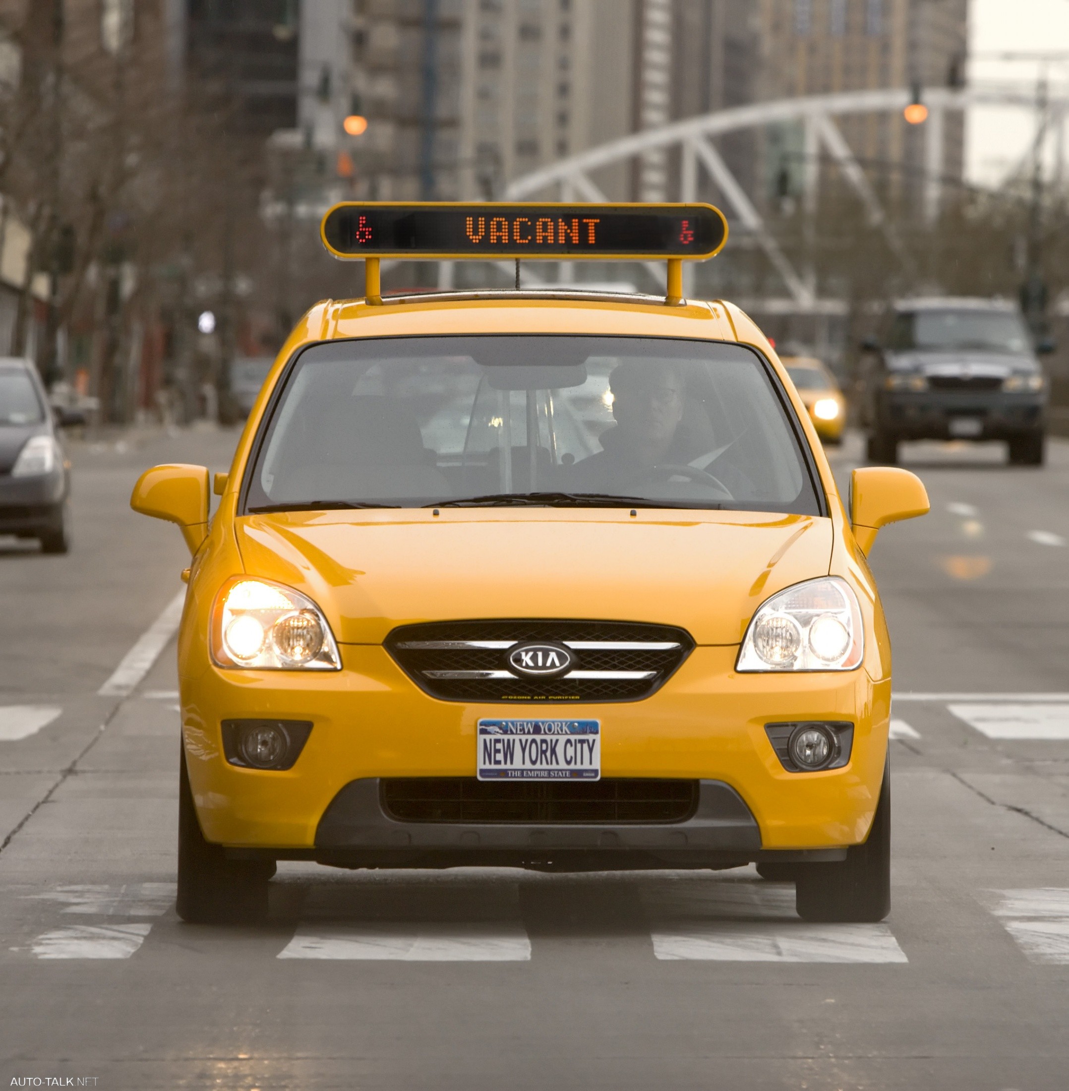 Такси лета. Kia Rondo Taxi. Машина 