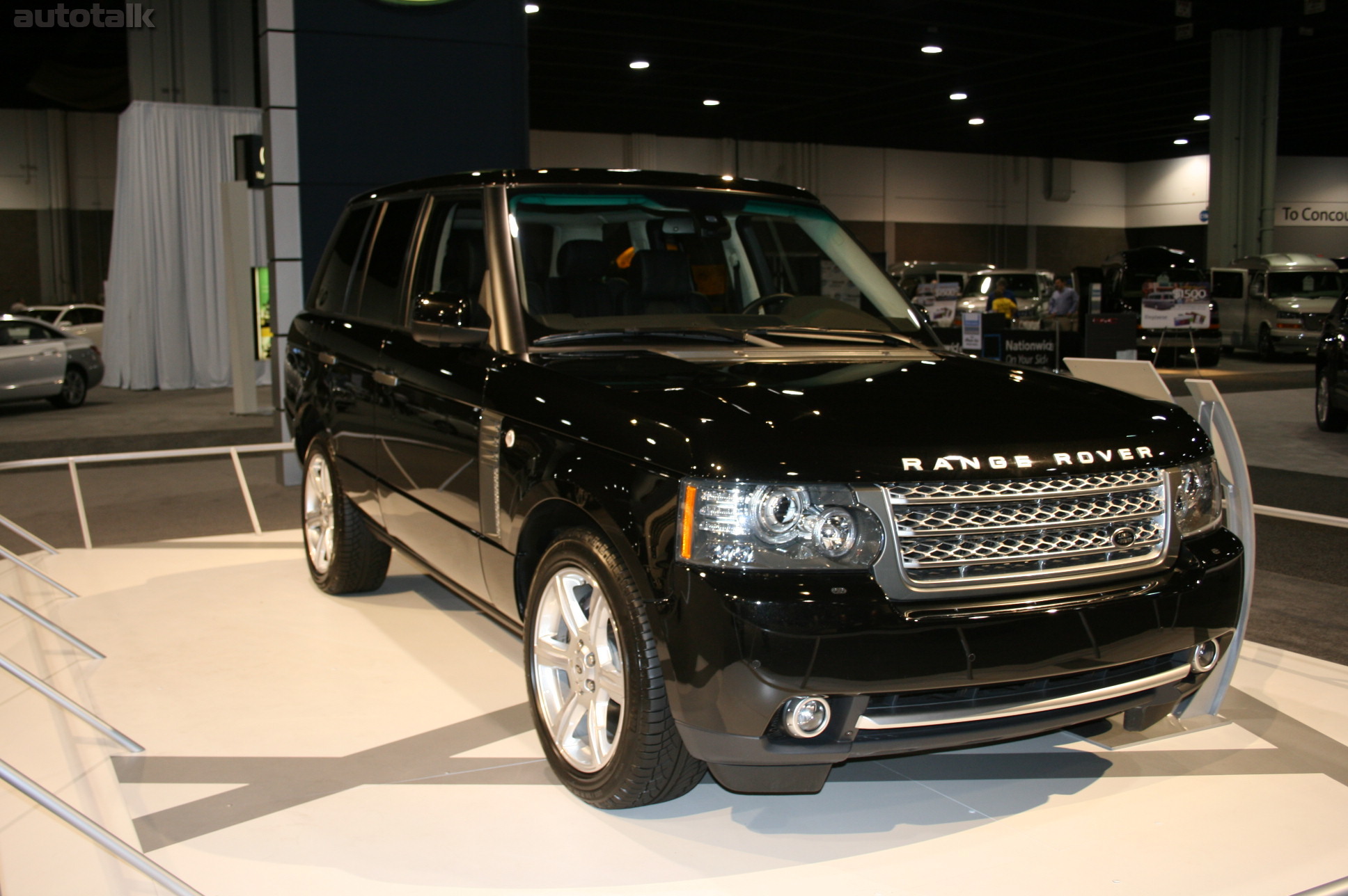 Land Rover - 2010 Atlanta Auto Show