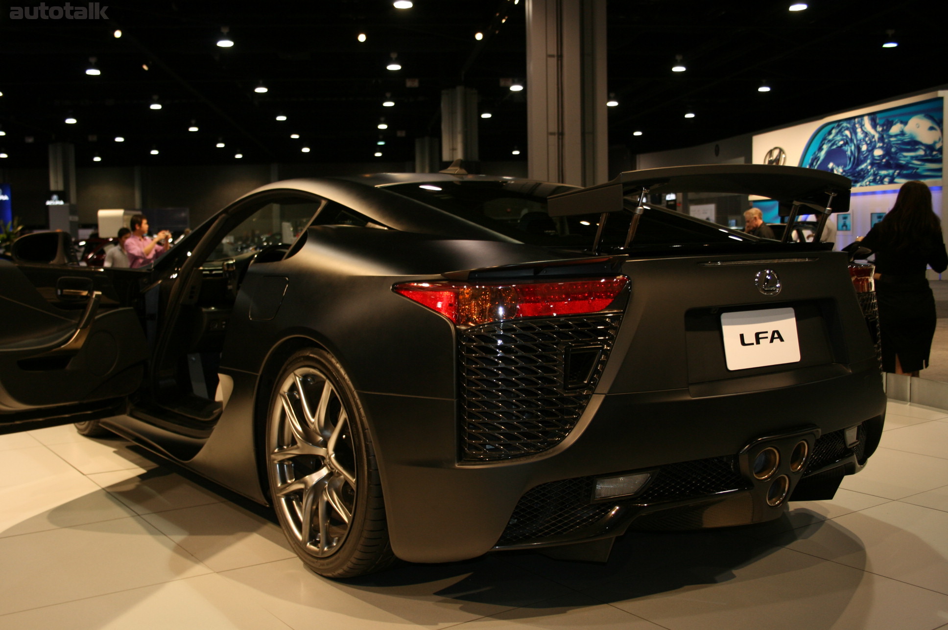 Lexus - 2010 Atlanta Auto Show