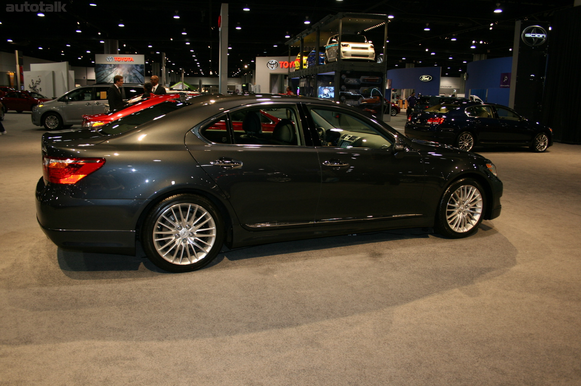 Lexus - 2010 Atlanta Auto Show