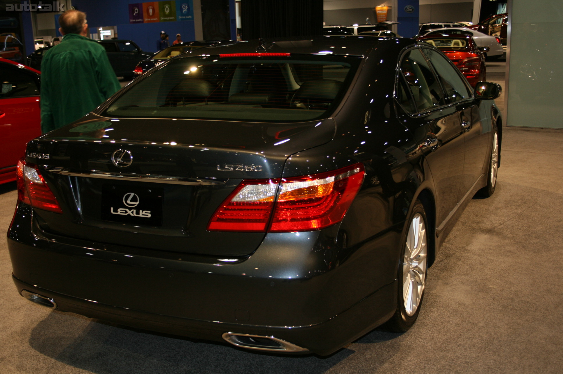 Lexus - 2010 Atlanta Auto Show