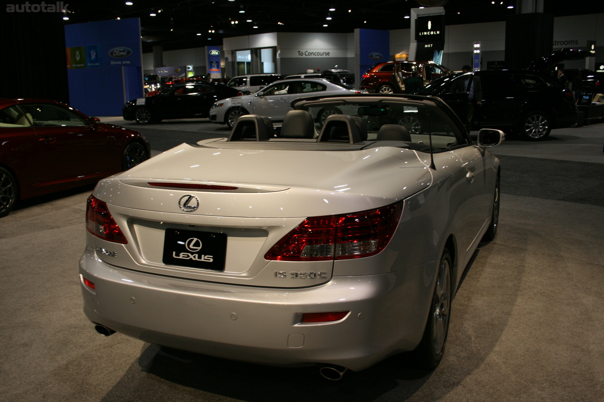 Lexus - 2010 Atlanta Auto Show