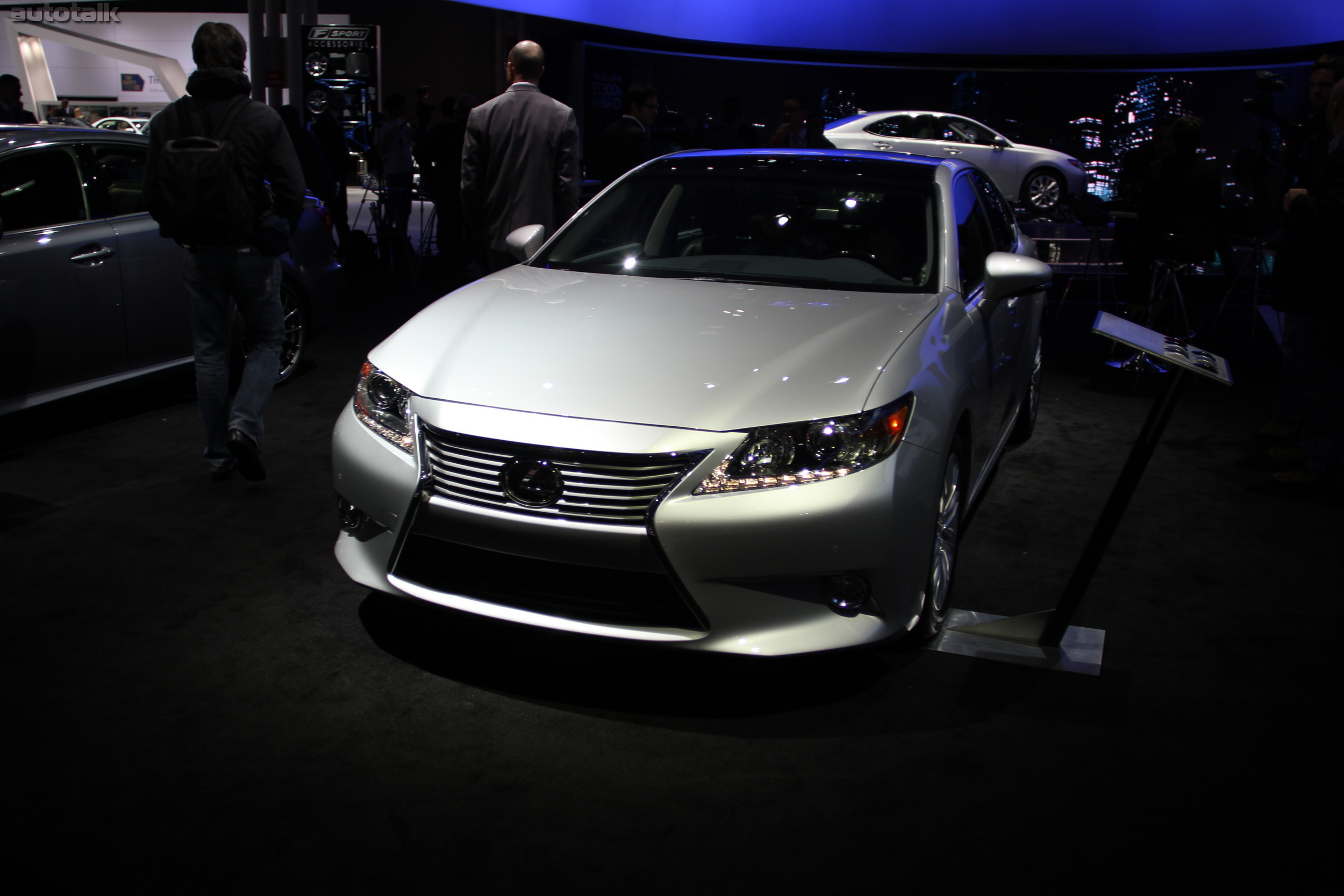 Lexus Booth 2012 NYIAS