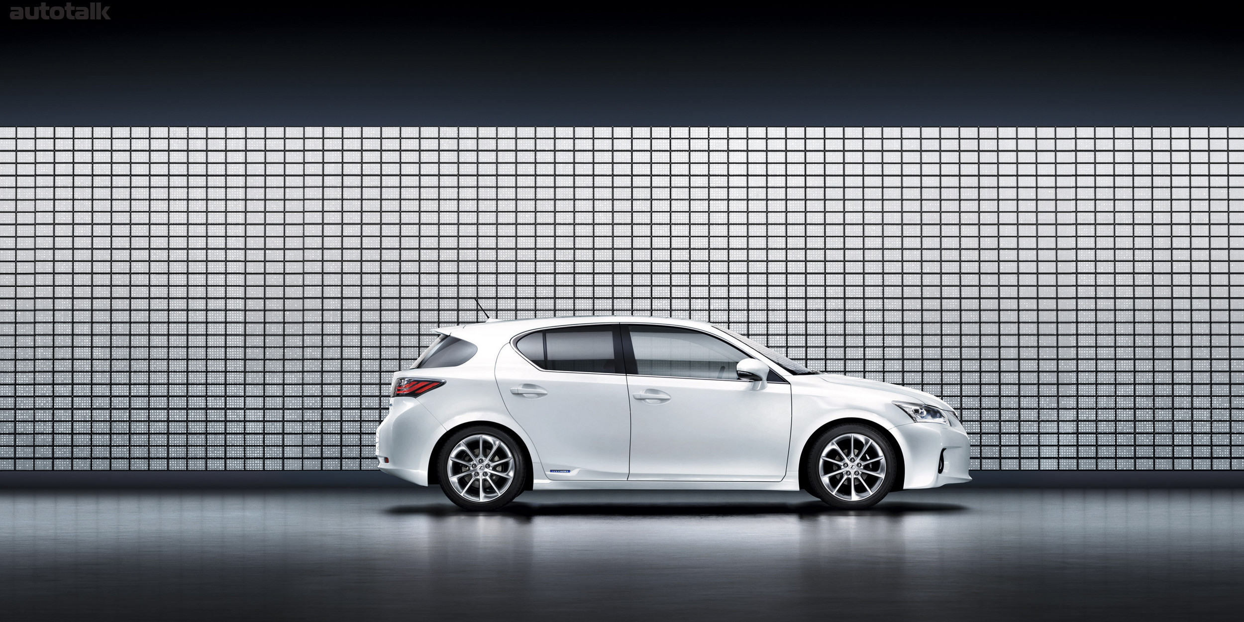 Lexus CT 200h