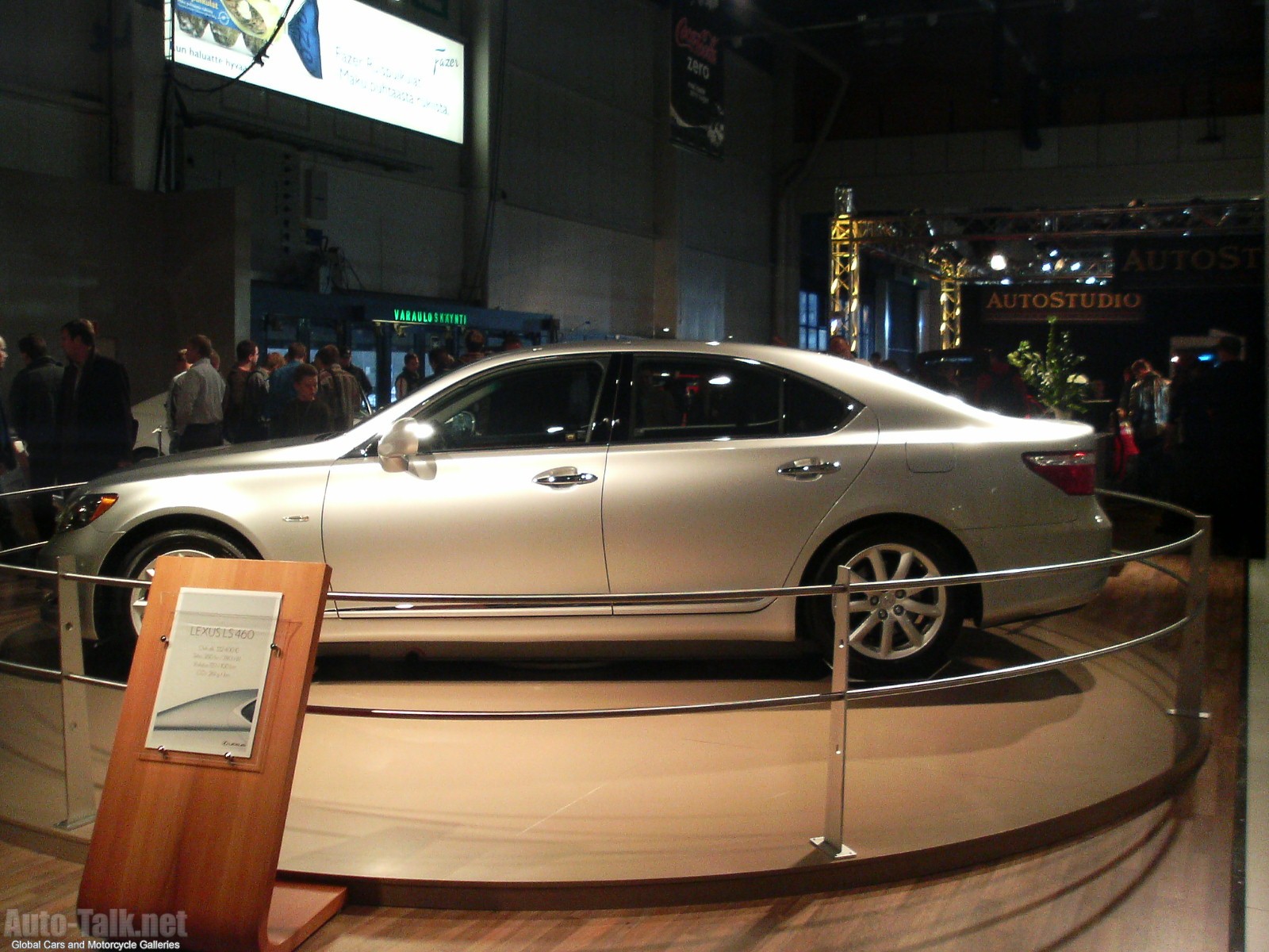 Lexus LS460H