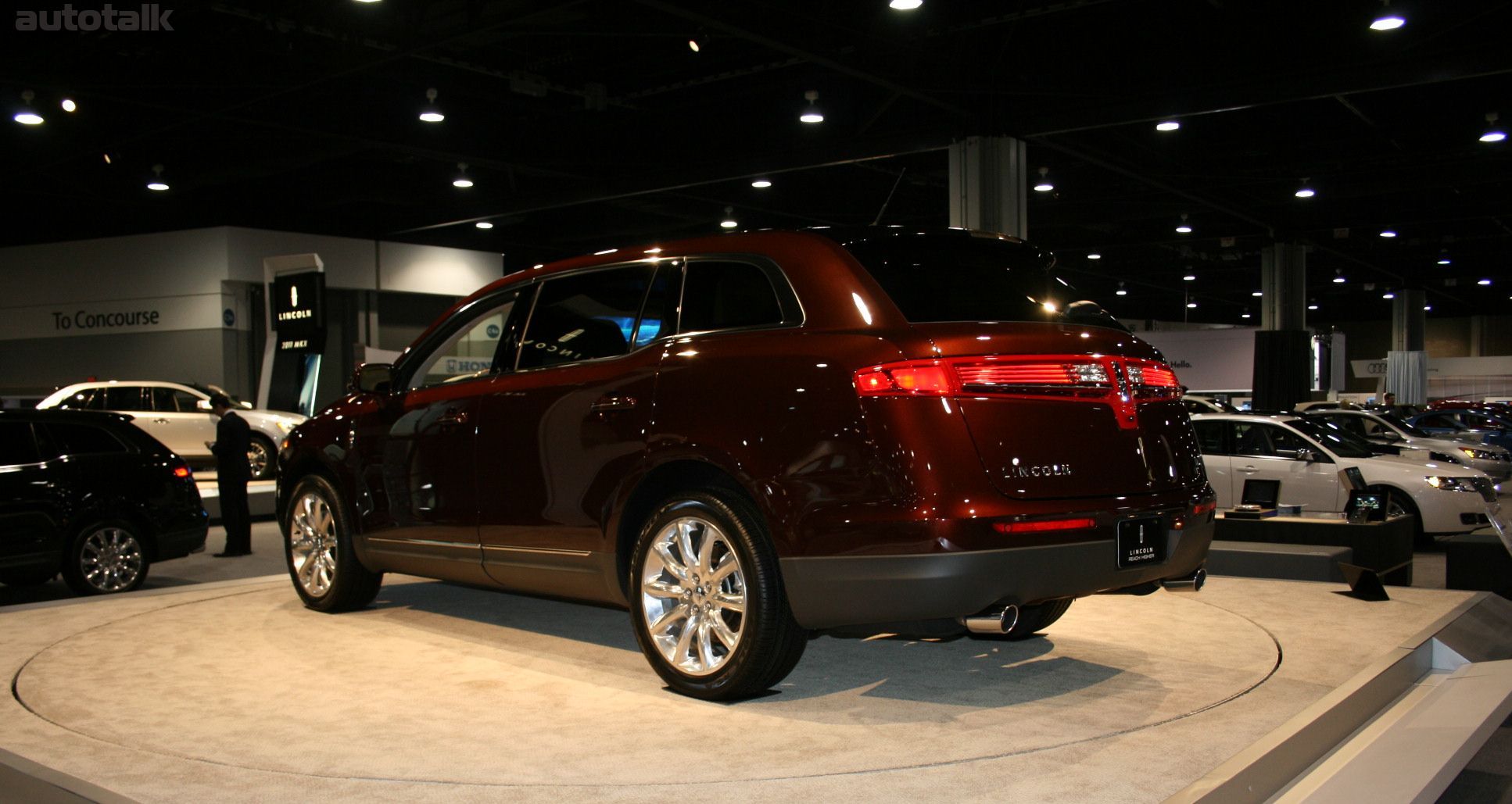 Lincoln - 2010 Atlanta Auto Show