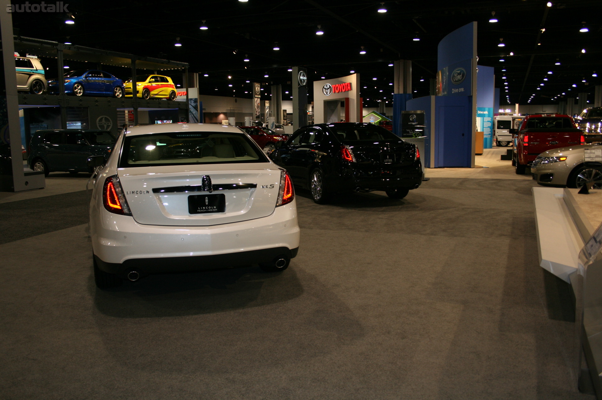 Lincoln - 2010 Atlanta Auto Show